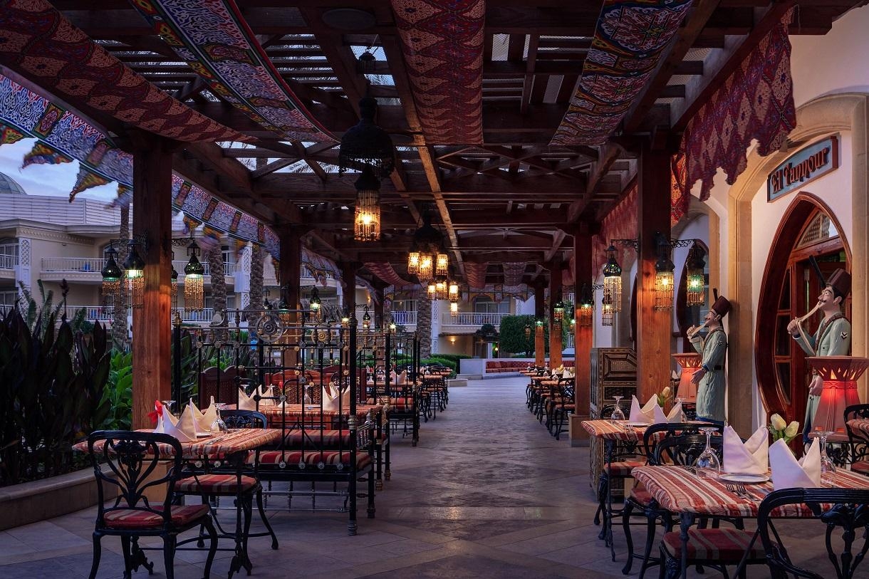 Palm Royale Resort15