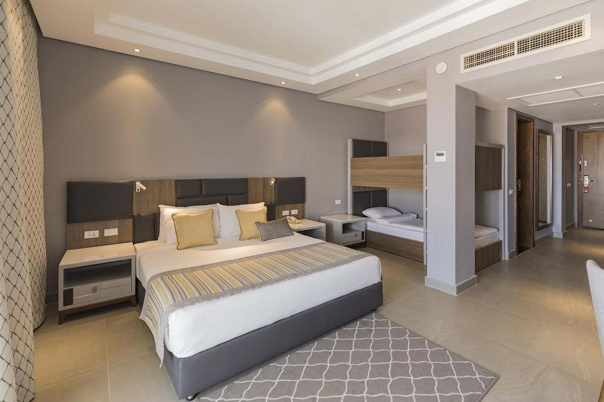 Sunrise Diamond Beach Resort10