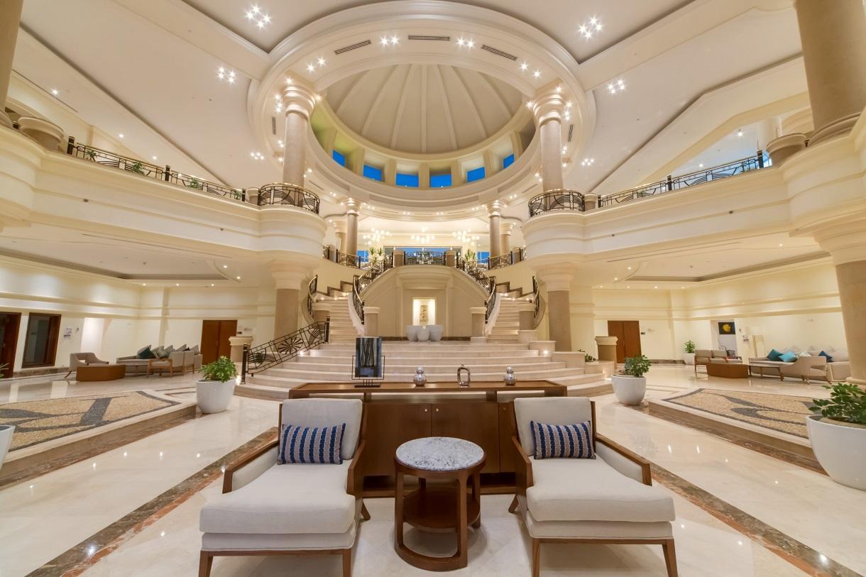 Renaissance Golden View Beach Resort by Marriott3