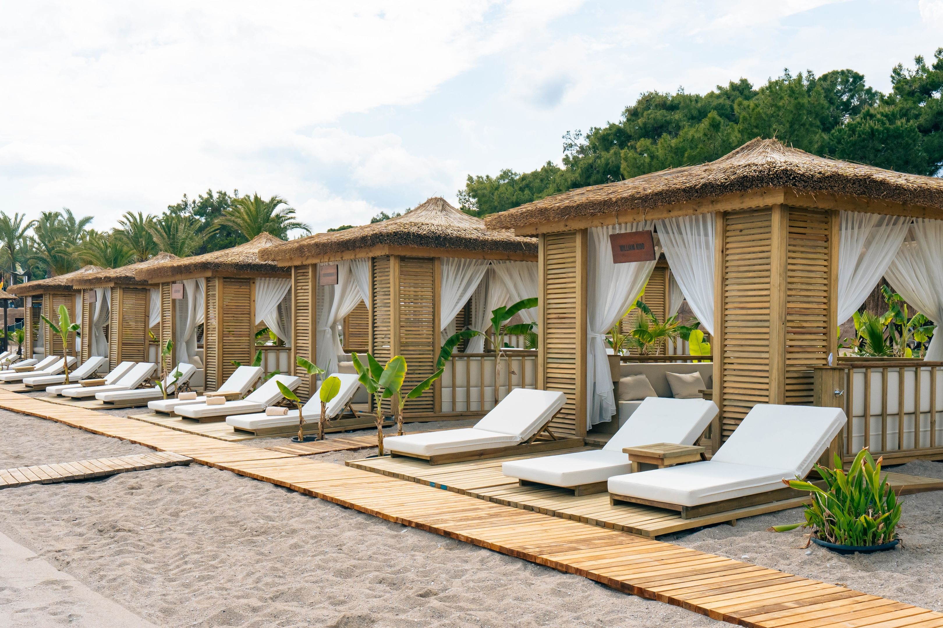 Pirates Beach Club58