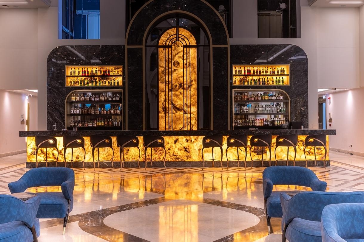 Serenity Queen Hotel3