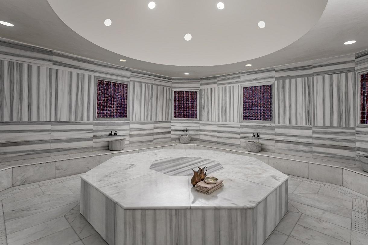 Titanic Deluxe Lara20