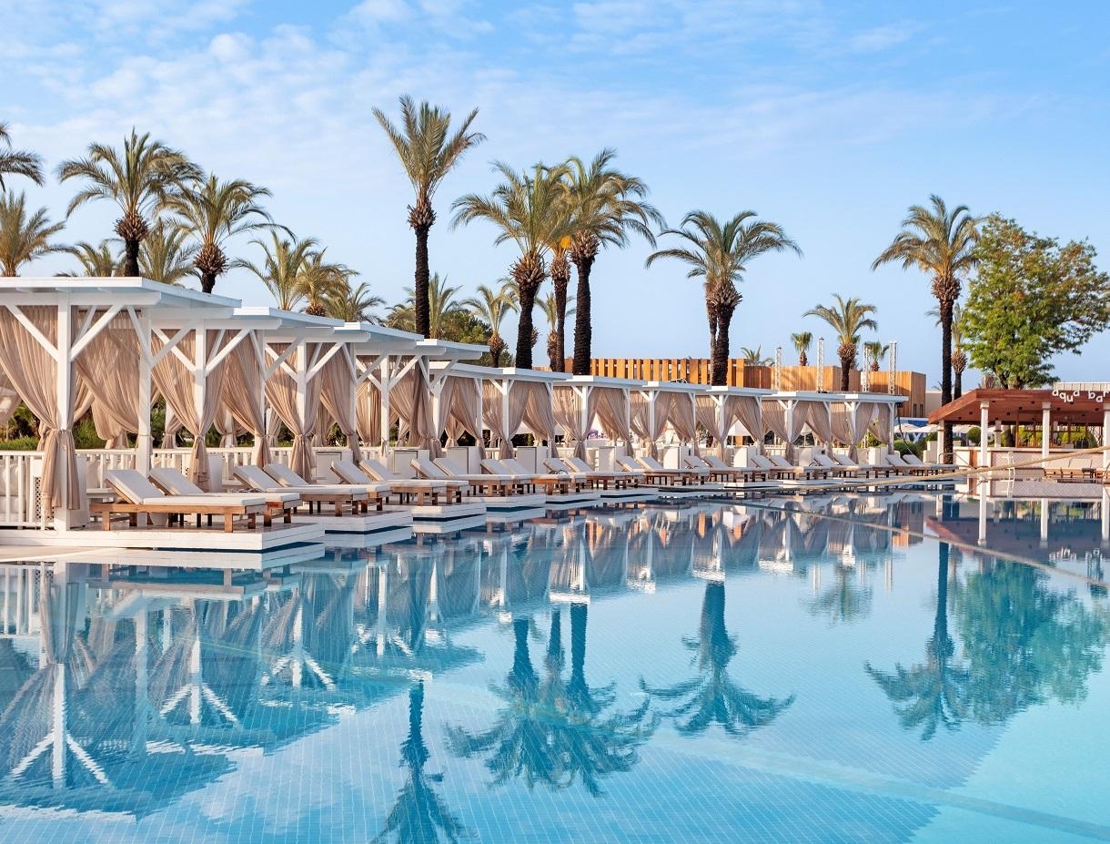 Titanic Deluxe Lara16