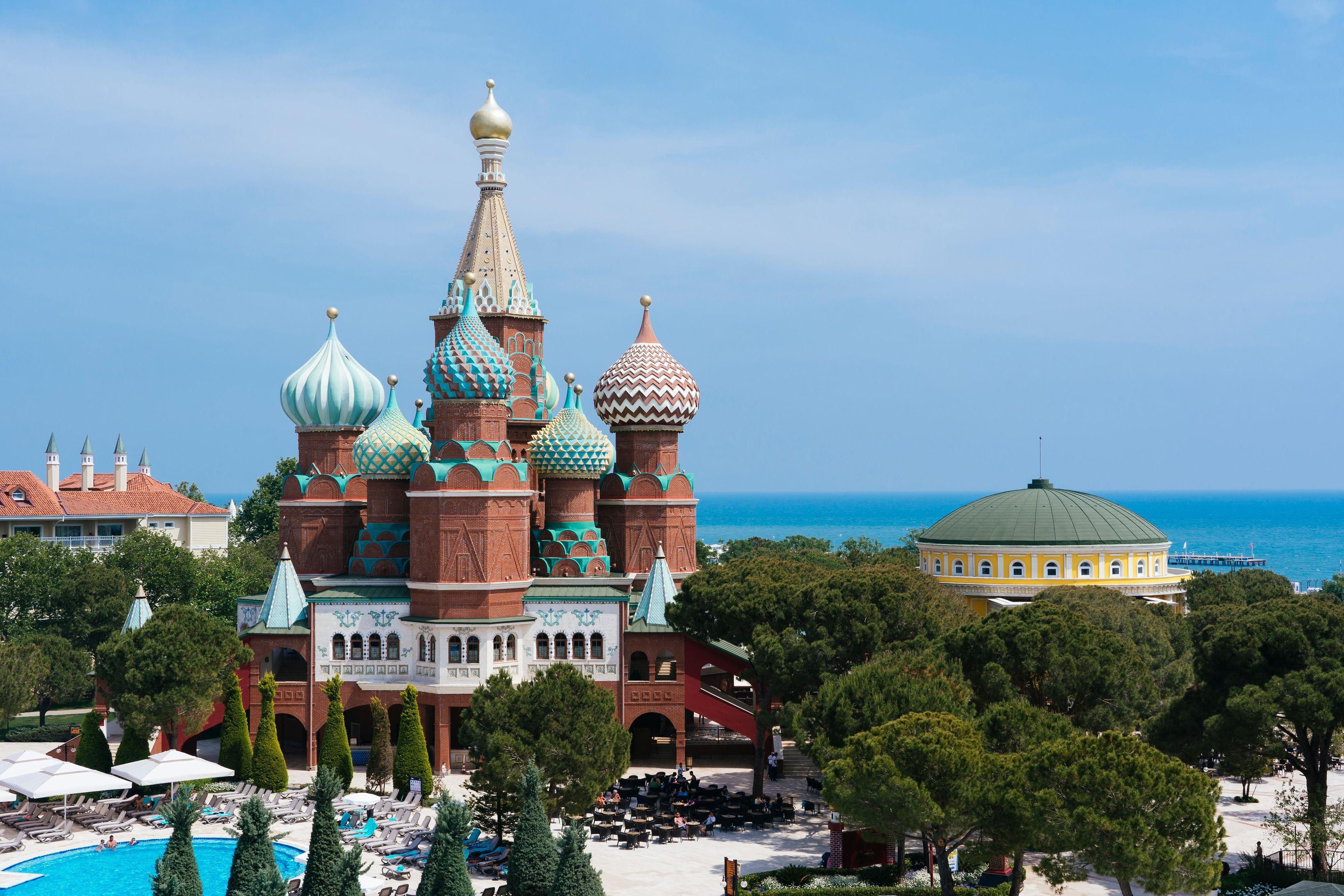 Kremlin Palace Hotel0