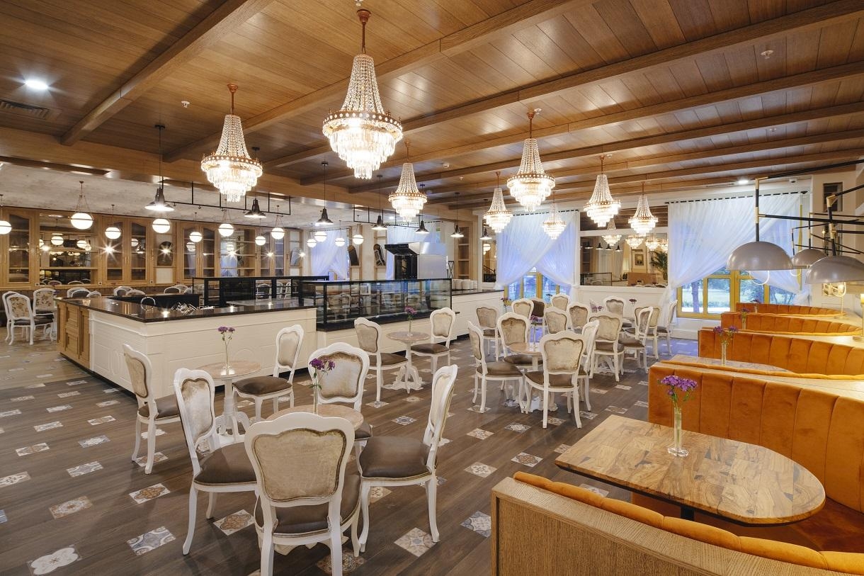 Kremlin Palace Hotel 17