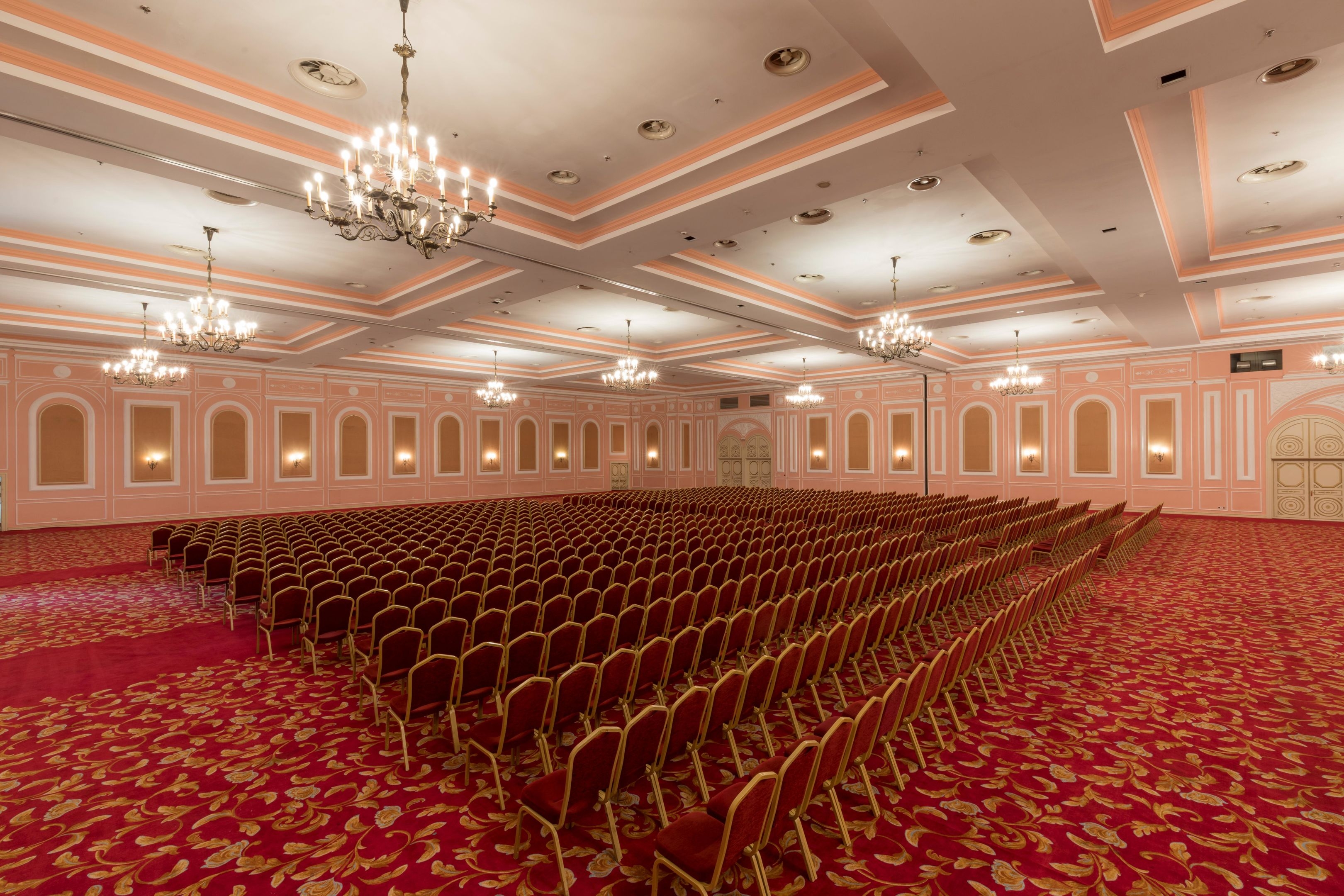 Kremlin Palace Hotel64