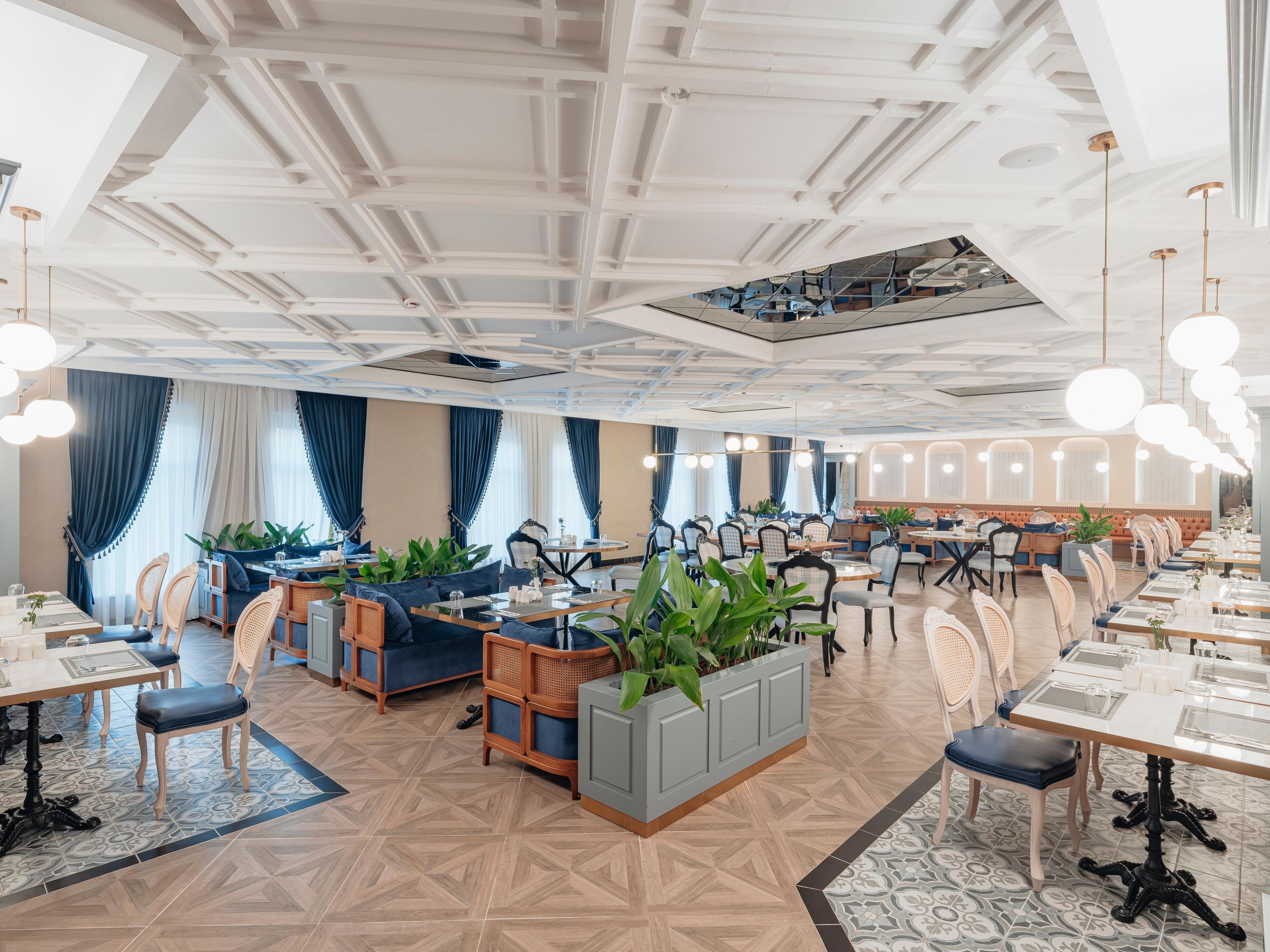 Kremlin Palace Hotel11