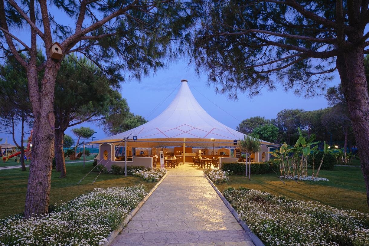 Kremlin Palace Hotel 19