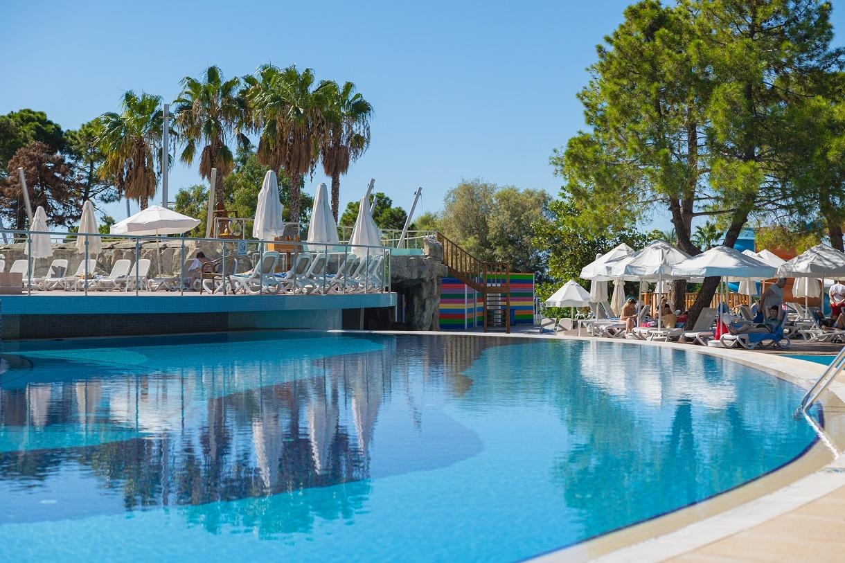 Sueno Hotels Beach Side24