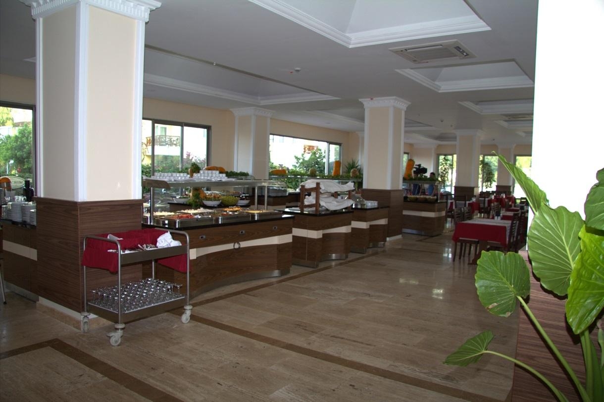 Grand Miramor Hotel9