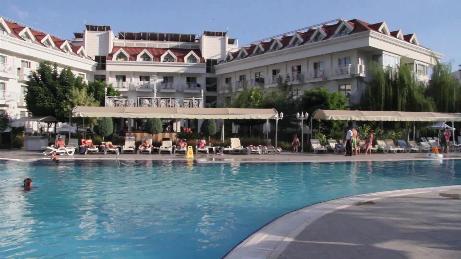 Grand Miramor Hotel1