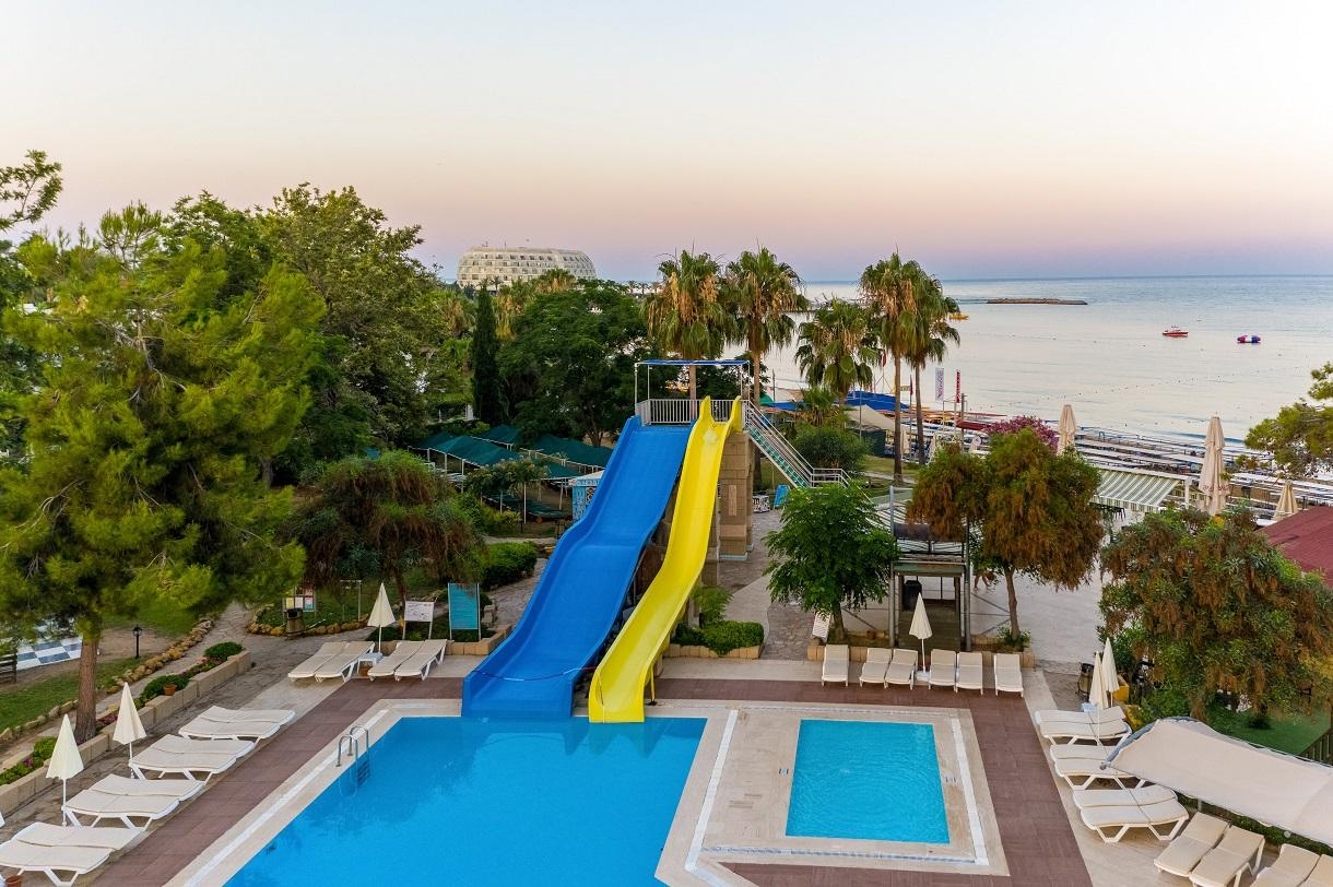 Armas Green Fugla Beach 7