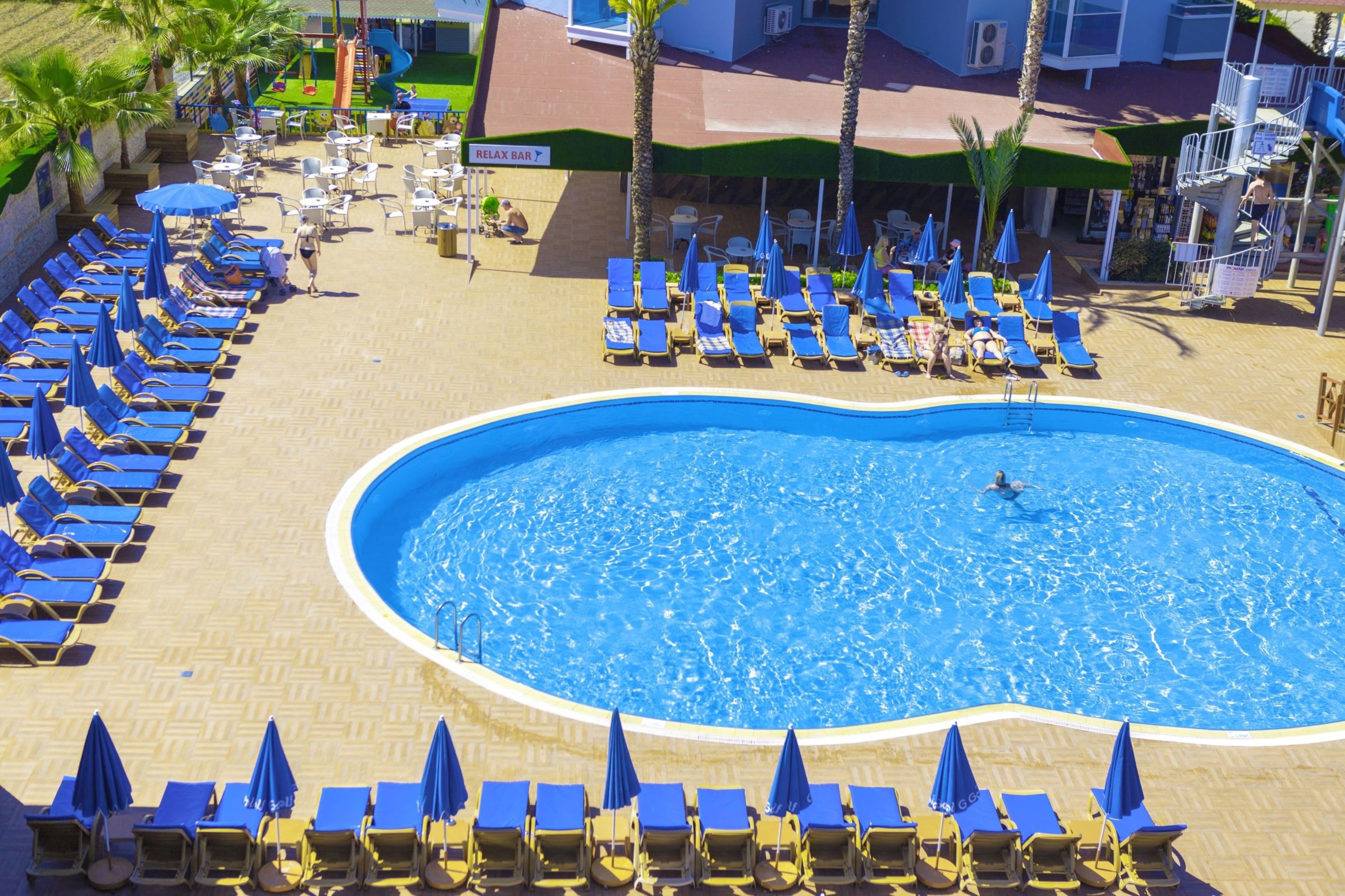 Caretta Relax Hotel4