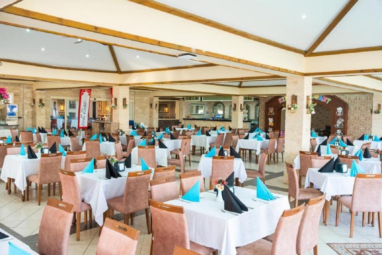 Oz Hotels Incekum Beach Hotel 5