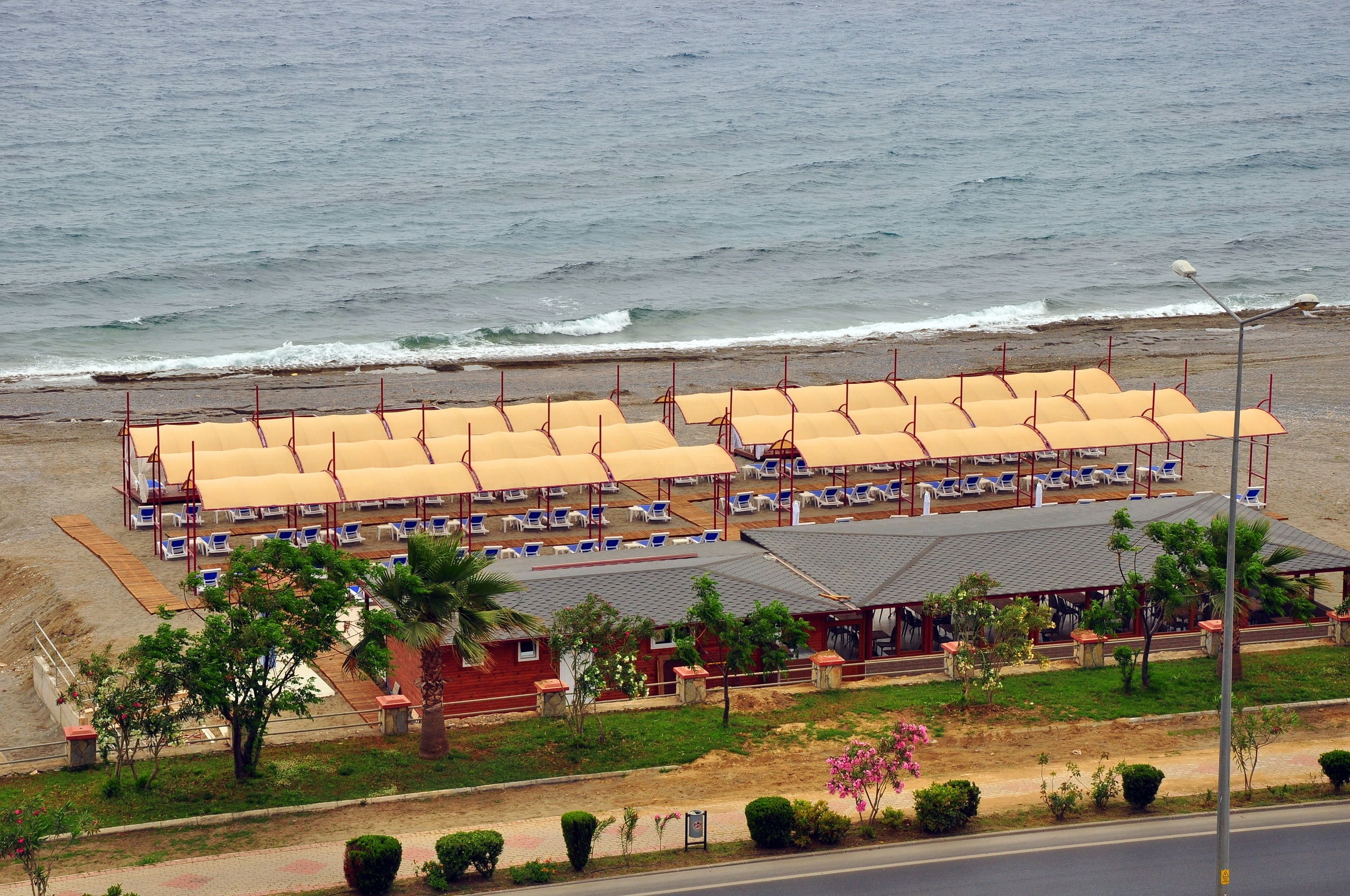 Sey Beach Hotel & Spa9