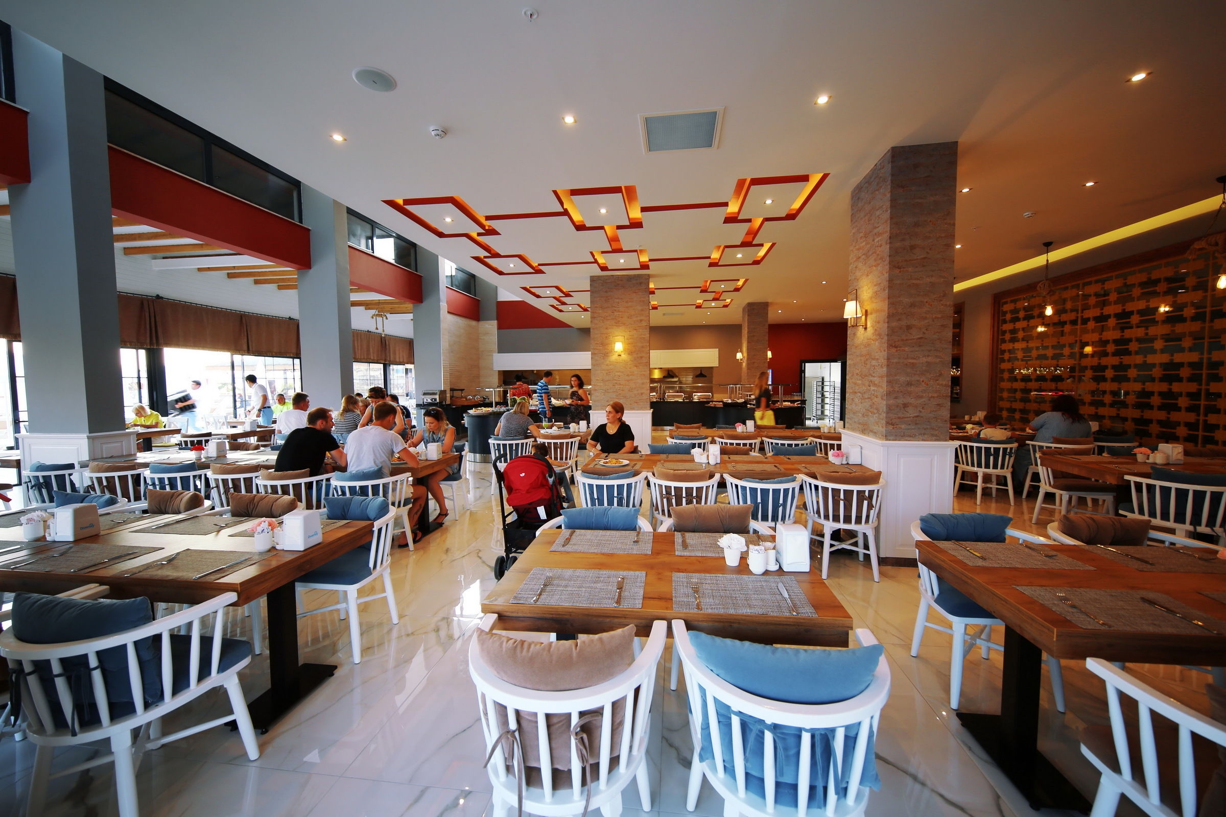 Sey Beach Hotel & Spa7