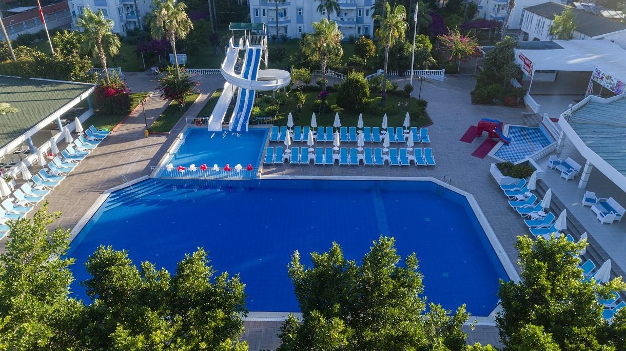 The Garden Beach Hotel16