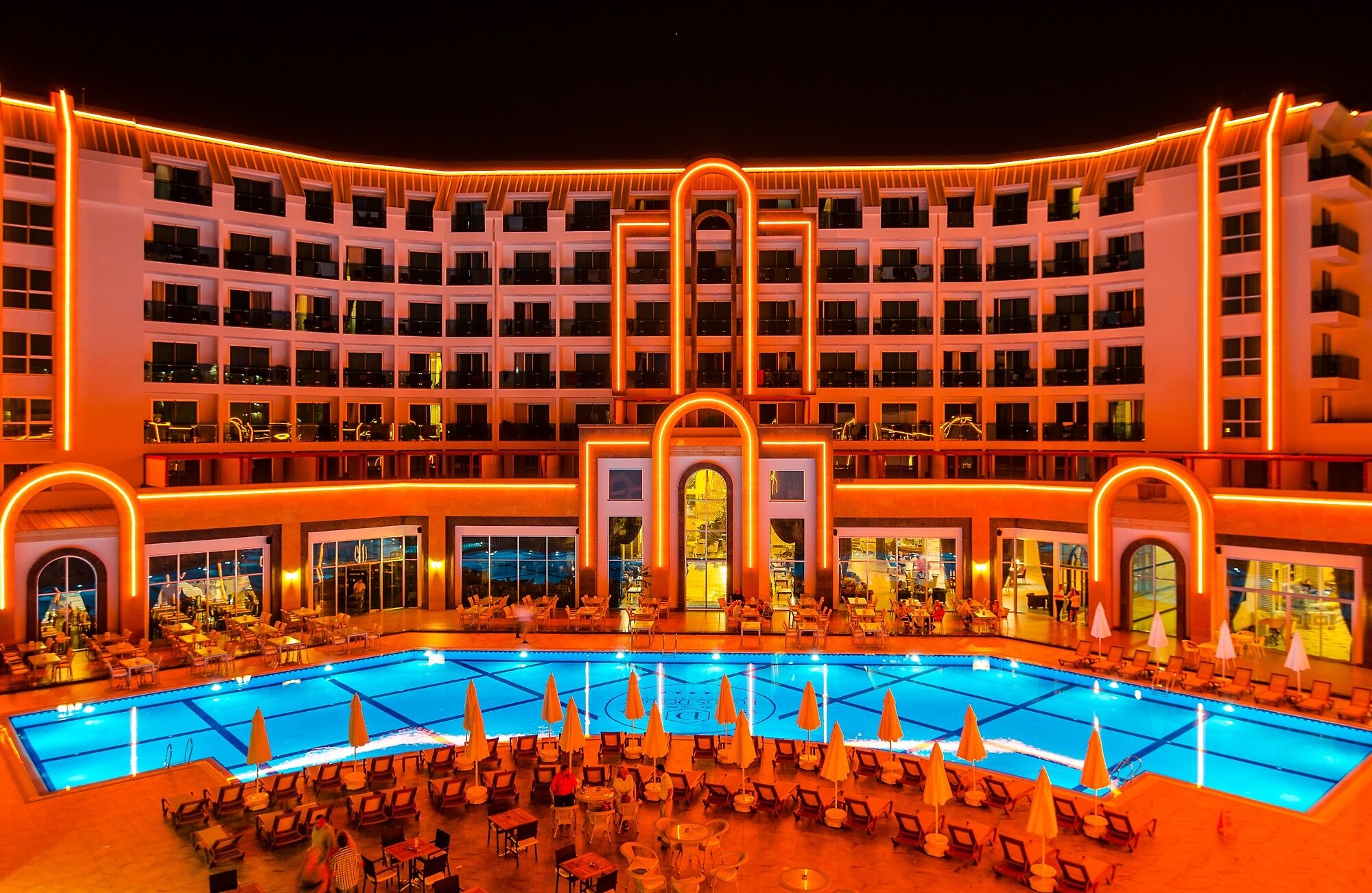 The Lumos Deluxe Resort & Spa4