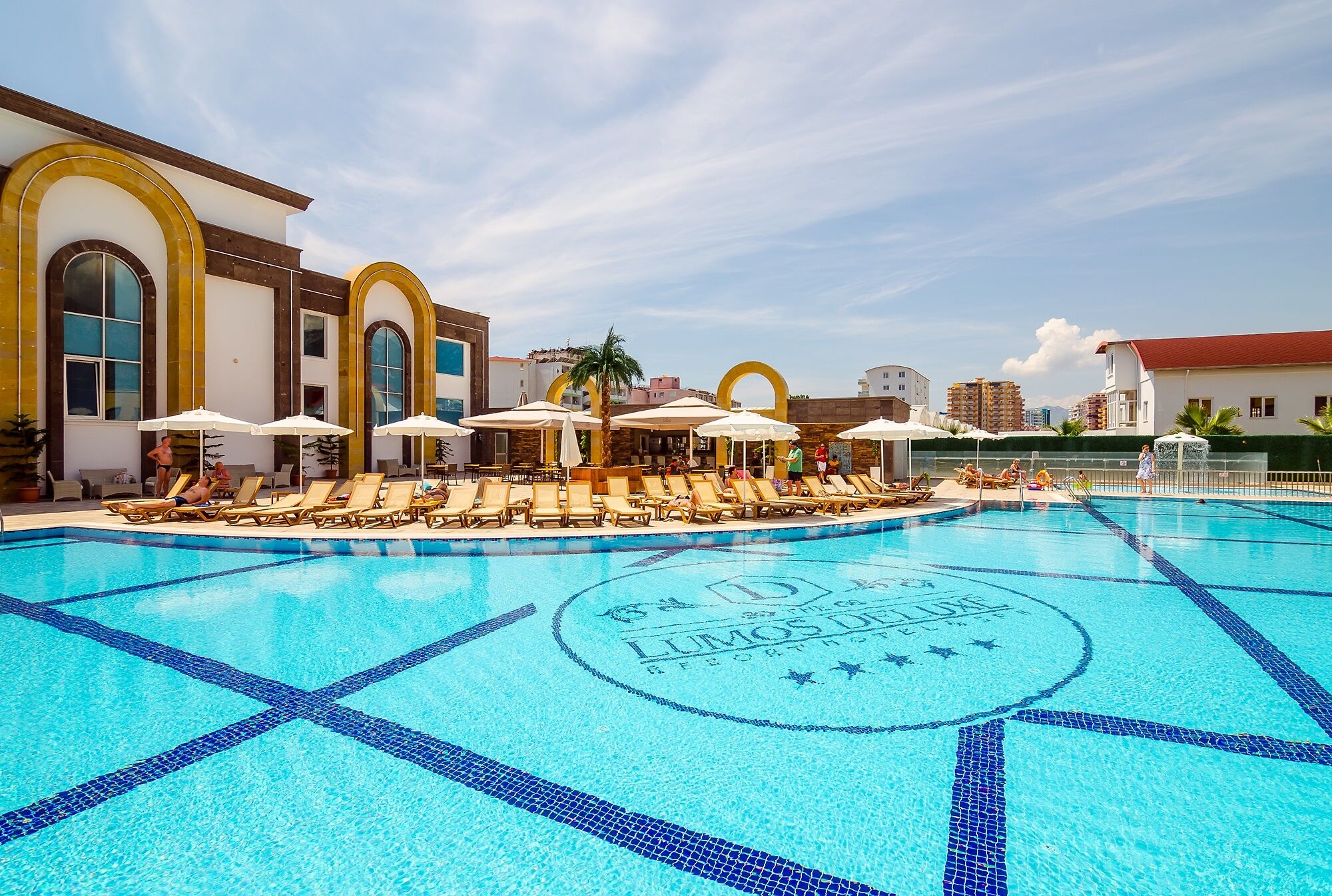 The Lumos Deluxe Resort & Spa19