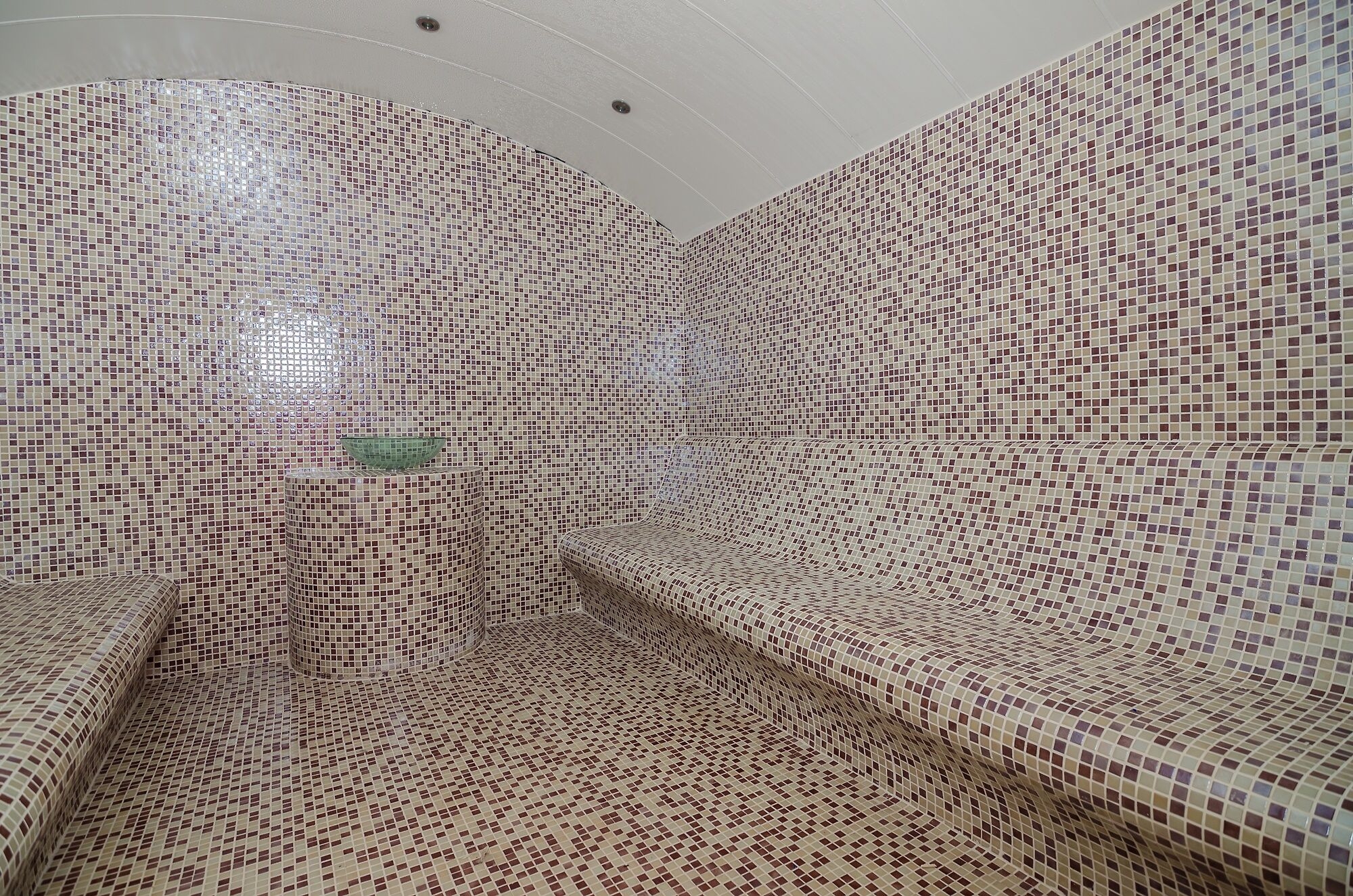 The Lumos Deluxe Resort & Spa15