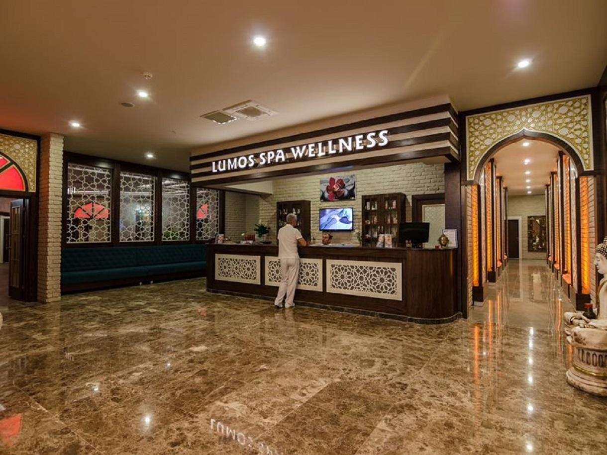 The Lumos Deluxe Resort & Spa18