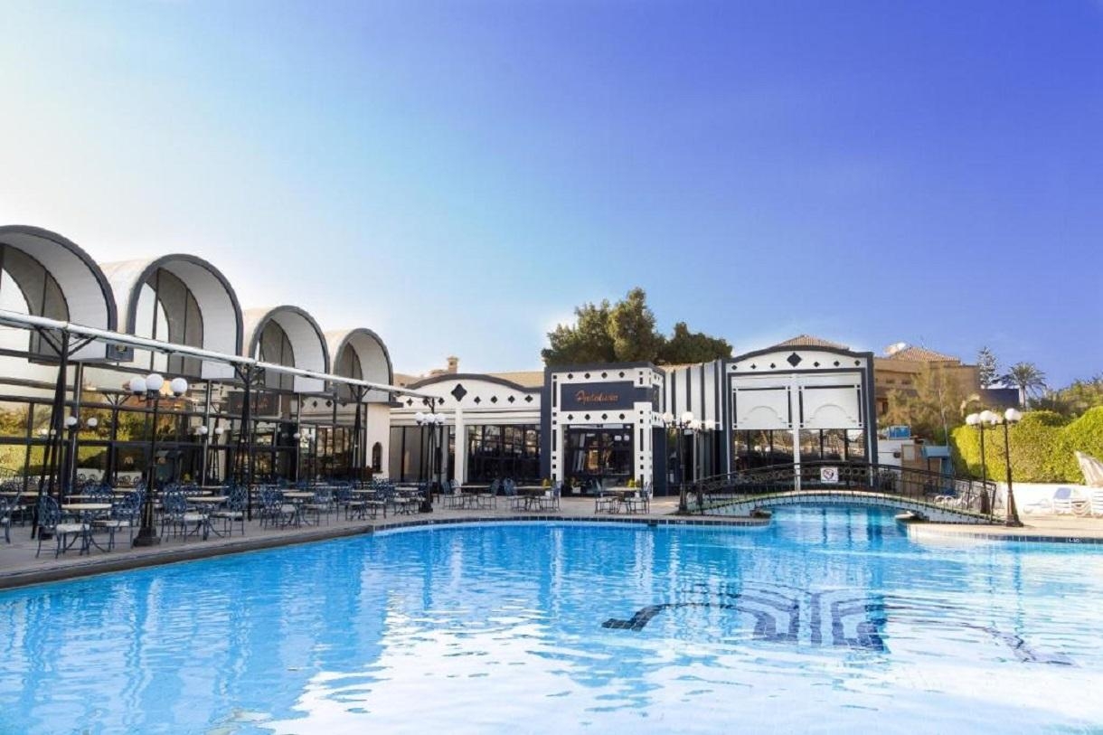 Pyramids Resort by Jaz (ex. Oasis) - Nílusi hajóút - Movenpick Resort Soma Bay2