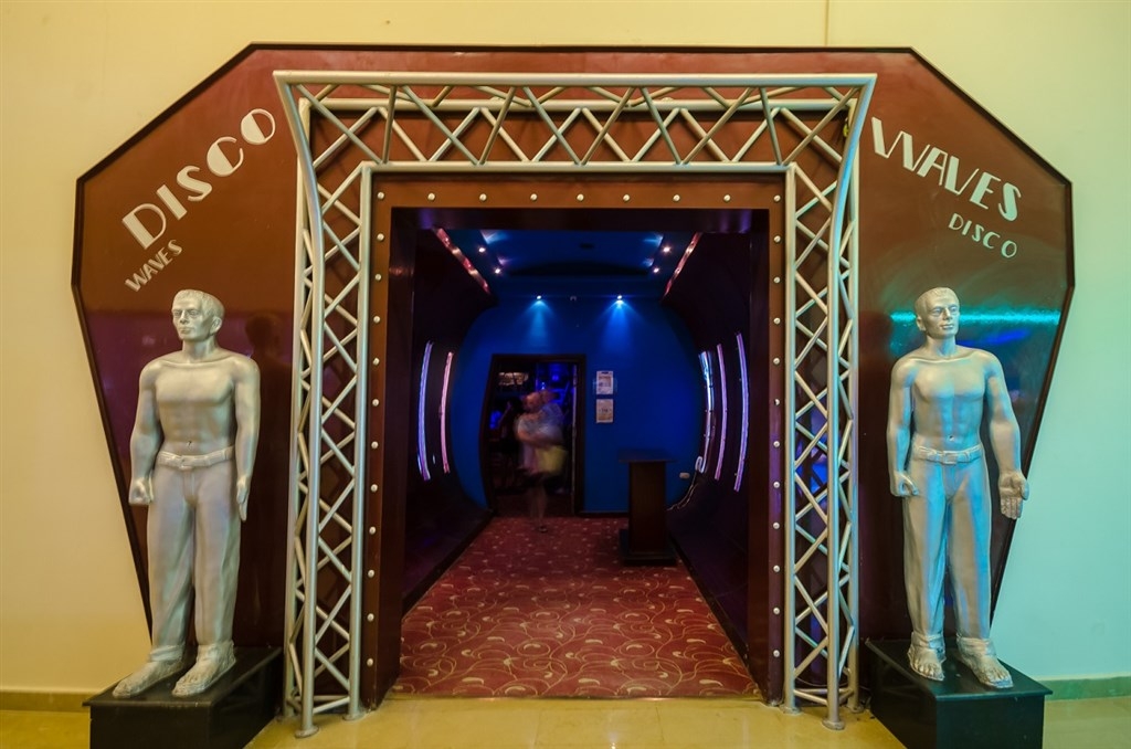 Kairó+Luxor+ Titanic Beach24