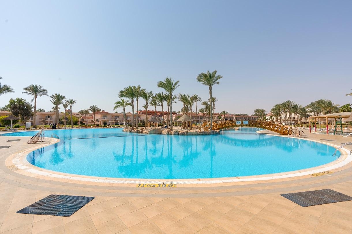 Kairó + Parrotel Beach Resort22