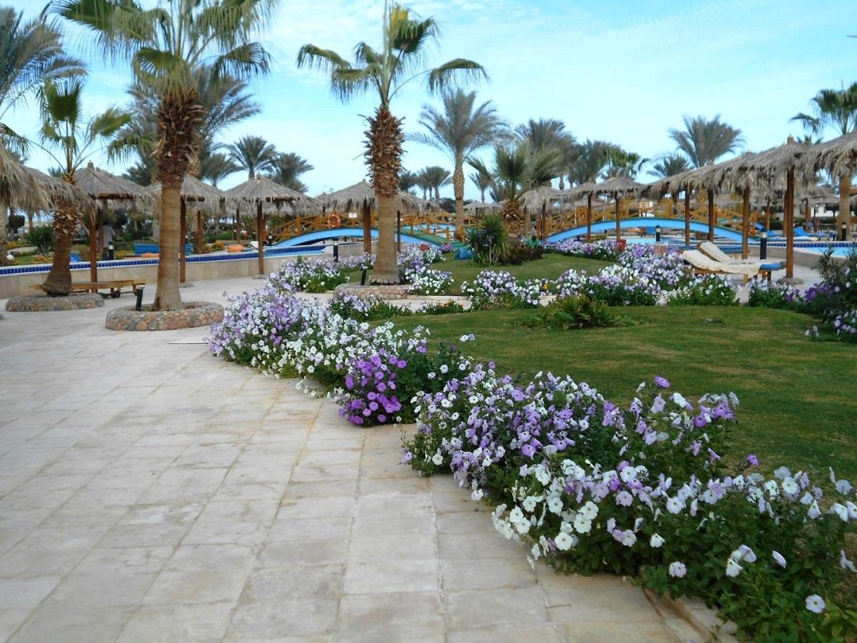 Kairó + Long Beach Resort (ex. Hilton)1