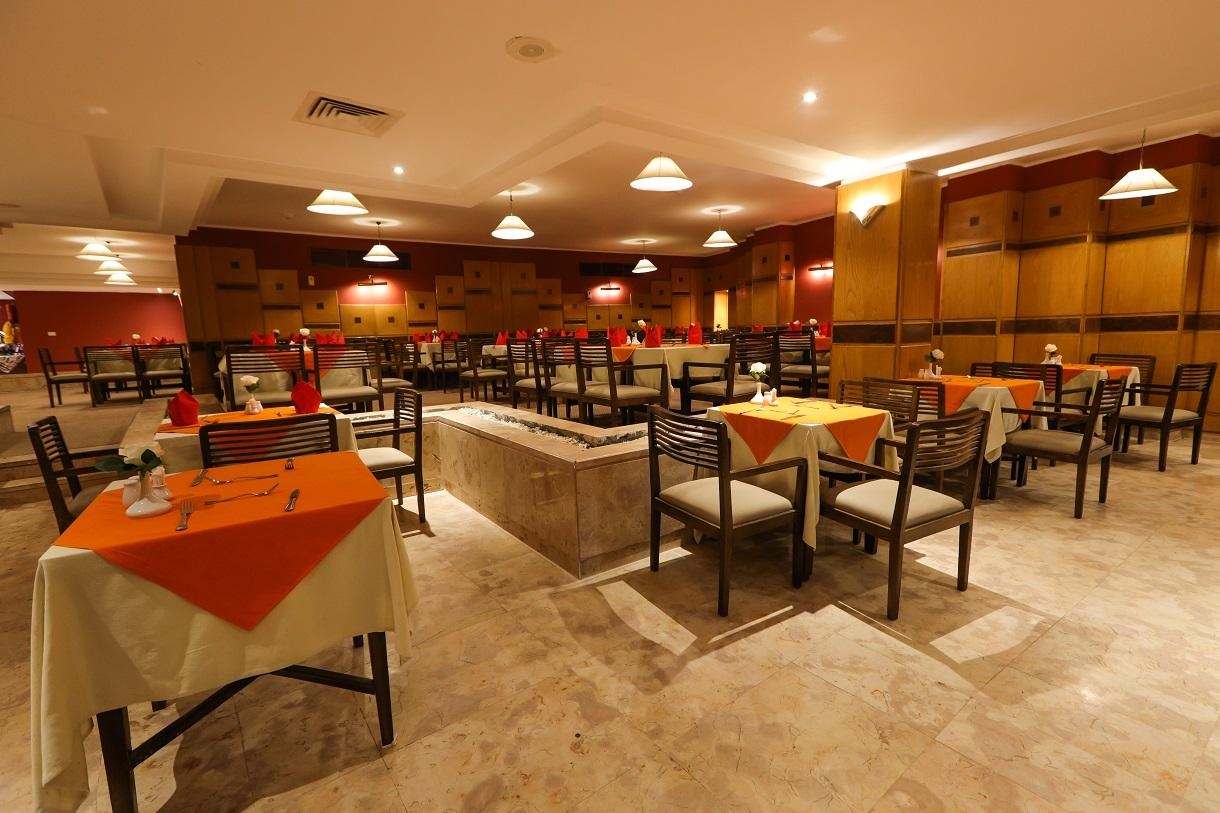 Kairó + Sunny Days Mirette Family Aqua Park Resort5