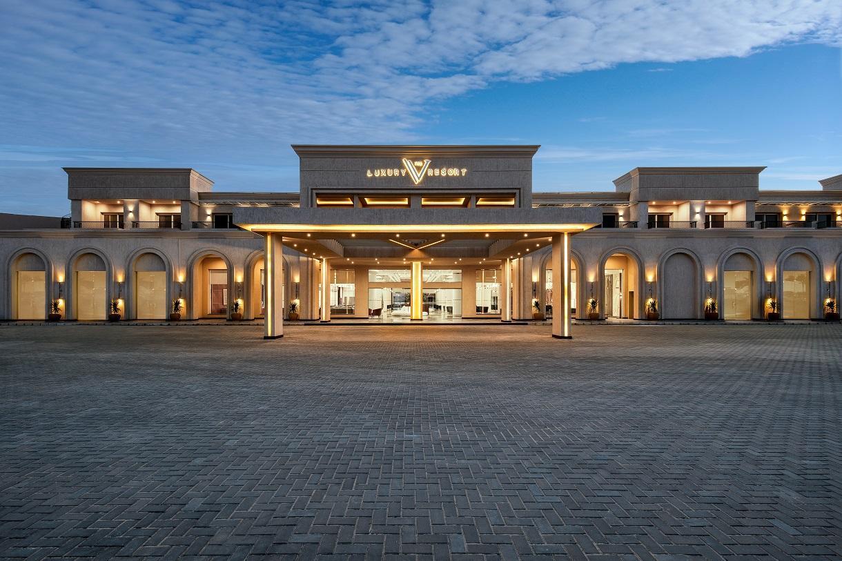 Kairó + The V Luxury Resort Sahl Hasheesh1