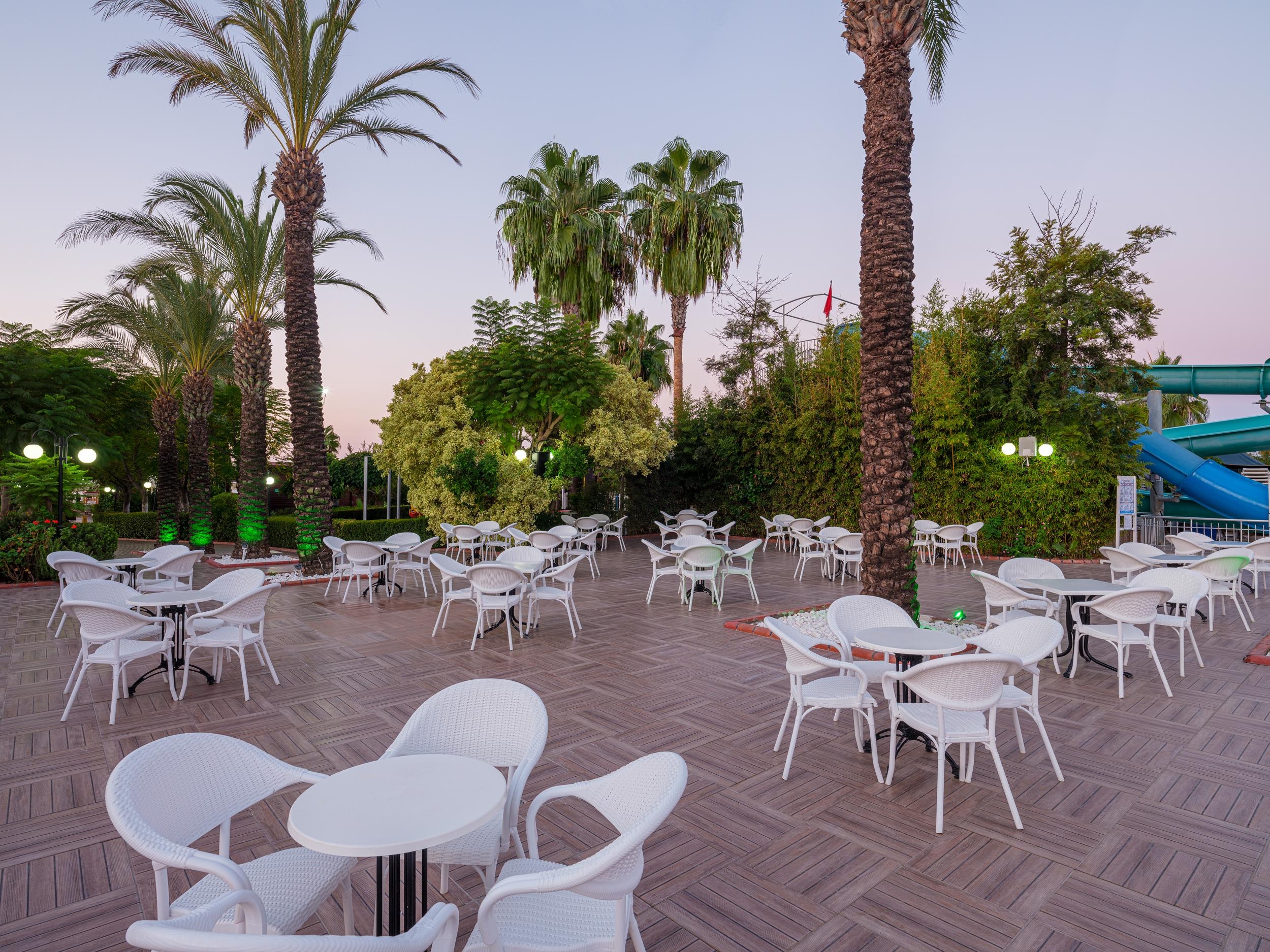 Aydinbey Famous Resort11