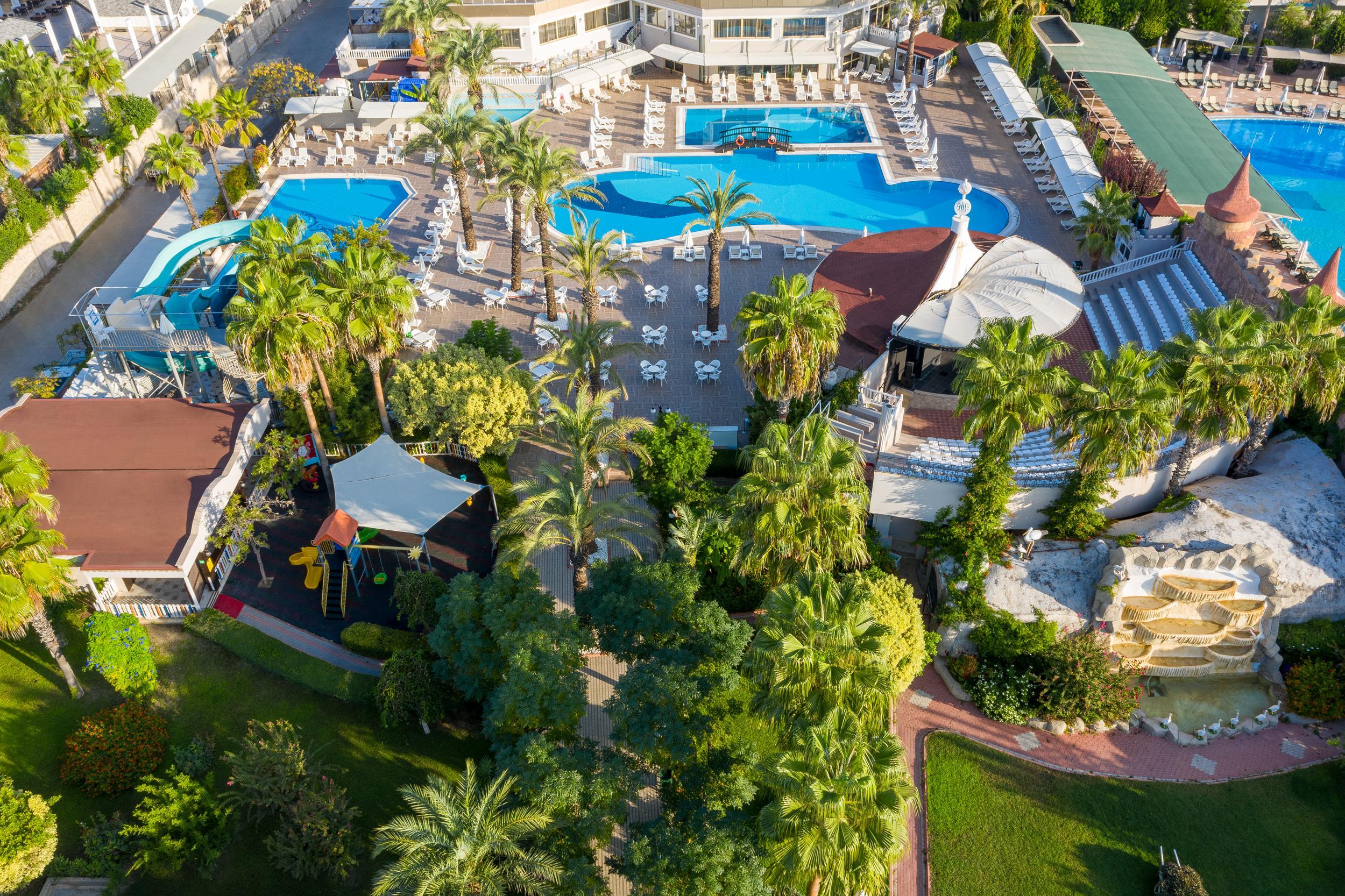 Aydinbey Famous Resort3