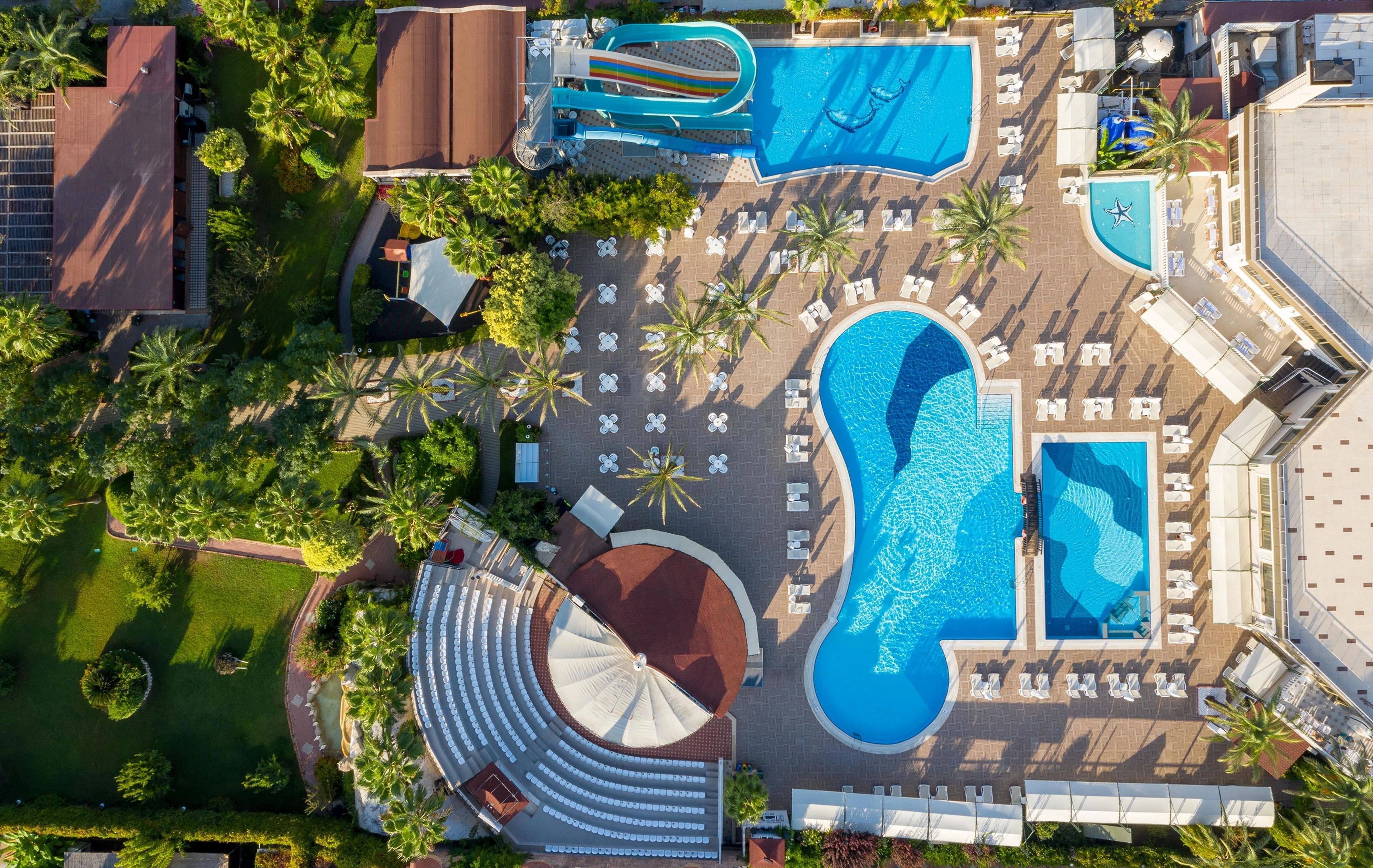 Aydinbey Famous Resort2