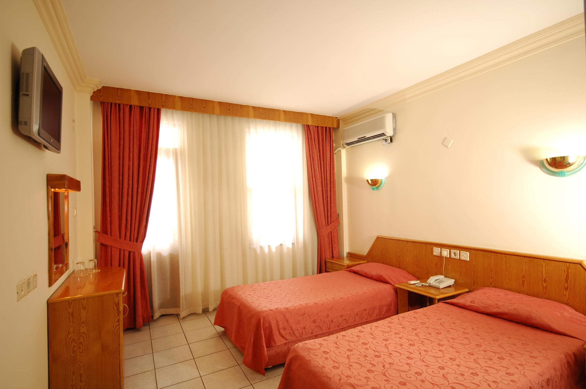 Novis Hotel Cleopatra (ex. Bilkay Hotel)8
