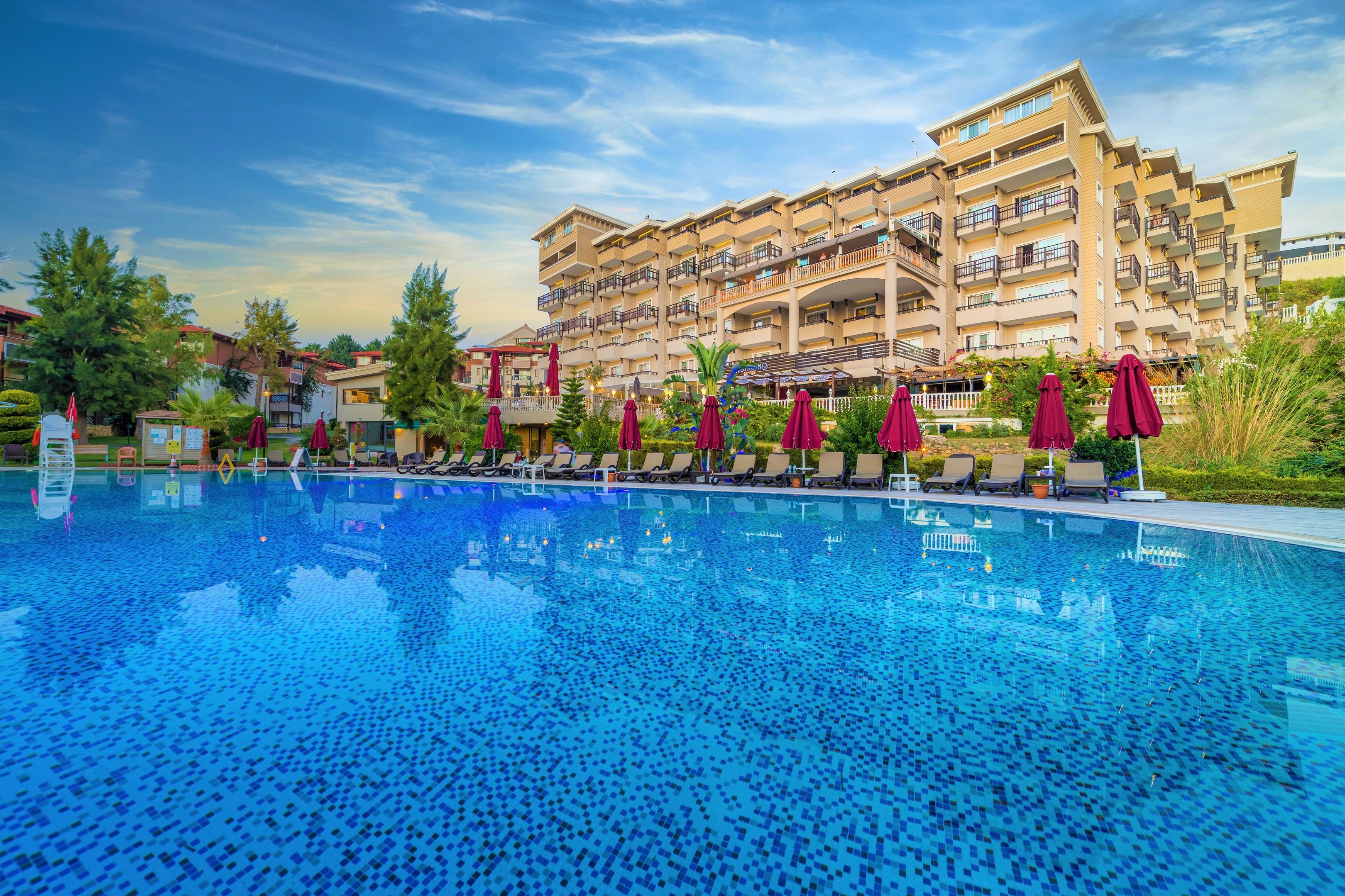 Justiniano Deluxe Resort0