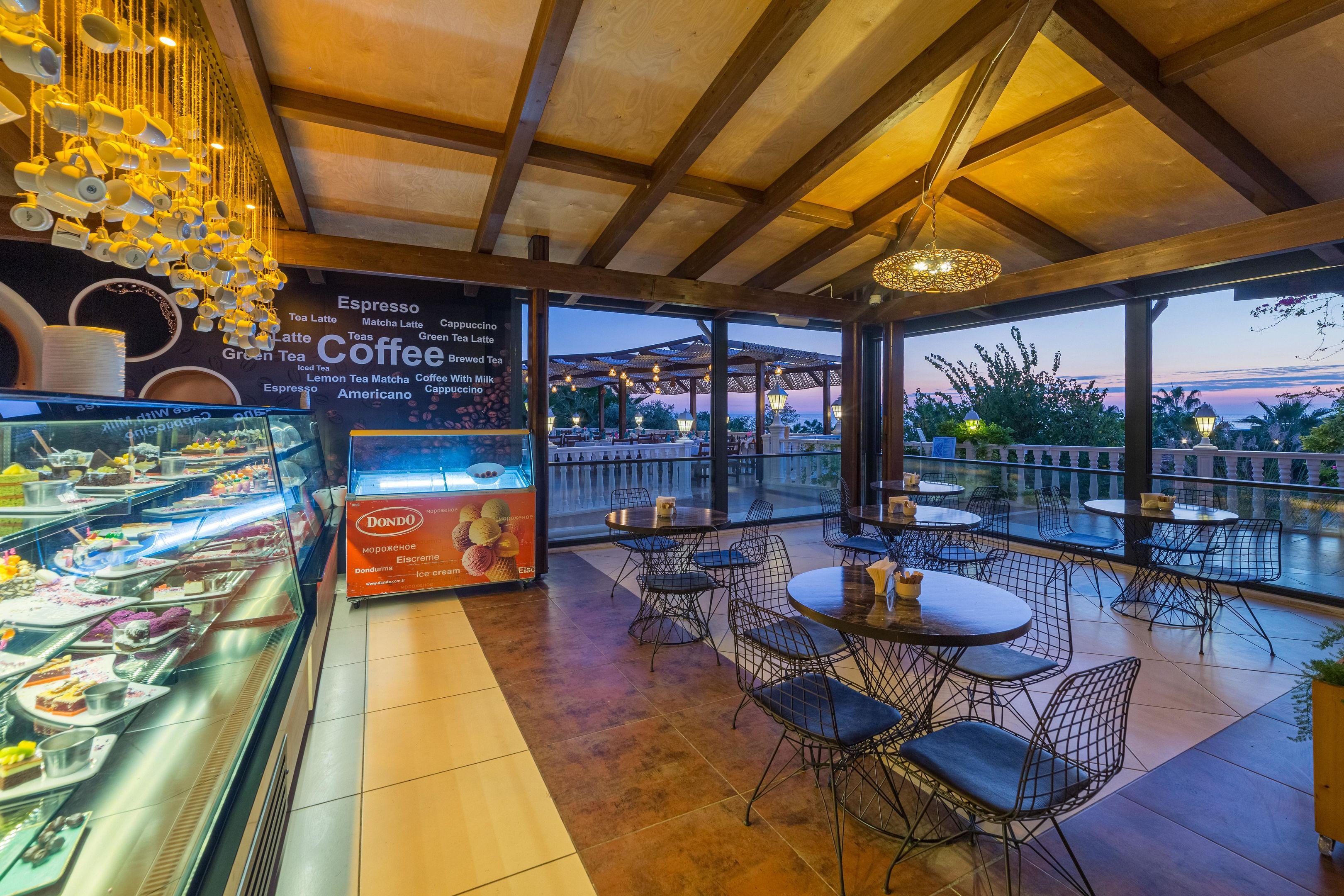 Justiniano Deluxe Resort2