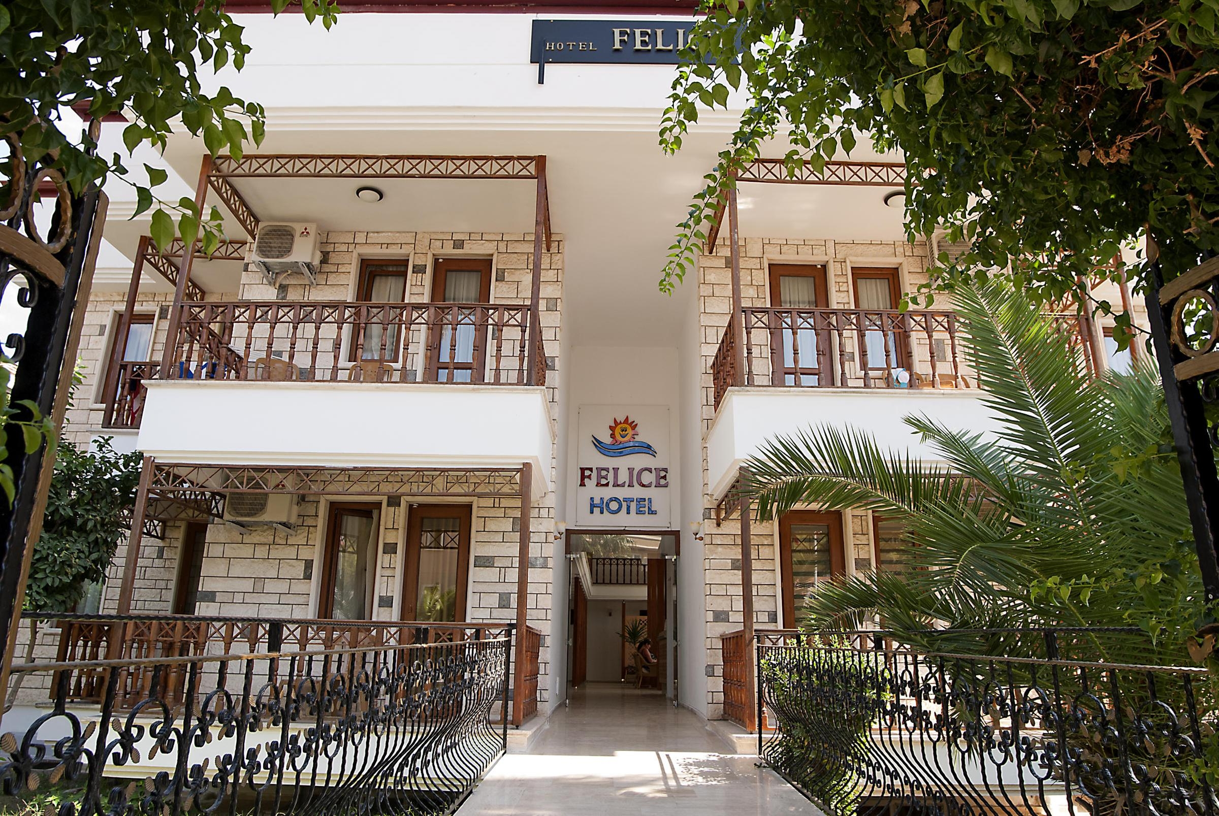 Felice Hotel (ex. Kemper Felice Hotel)0