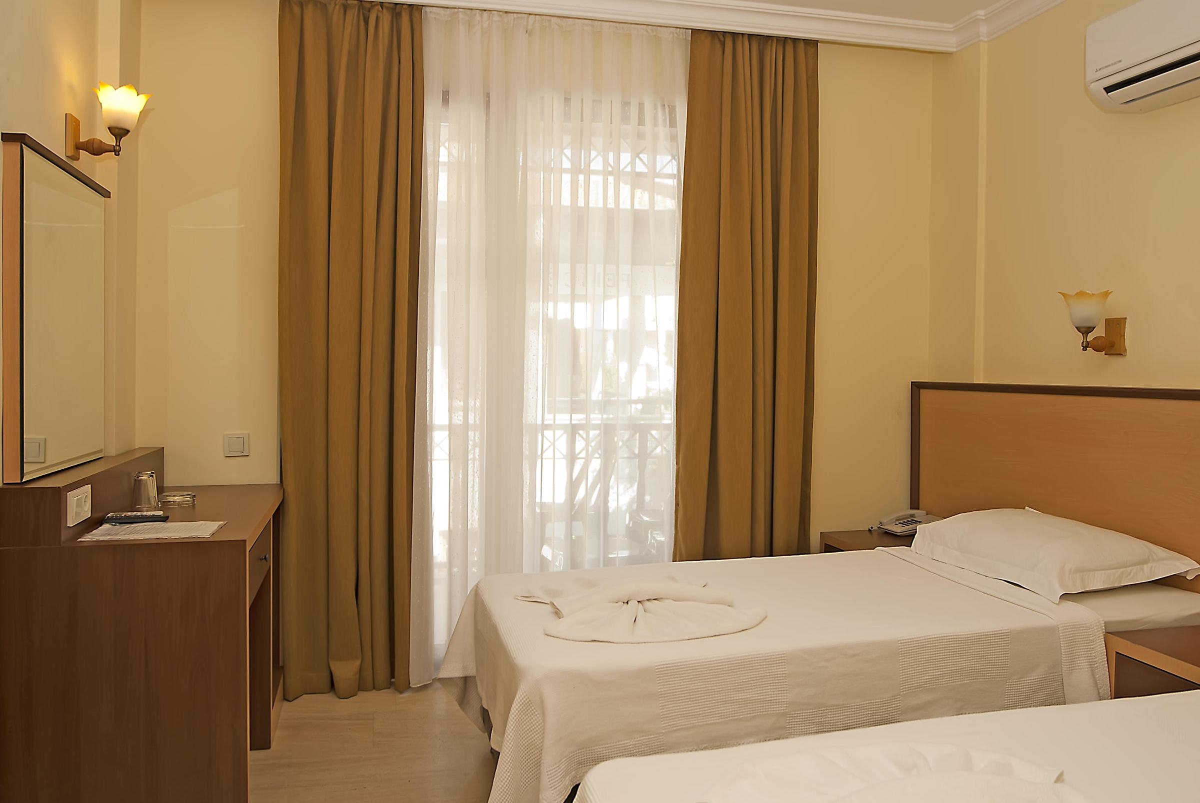 Felice Hotel (ex. Kemper Felice Hotel)4