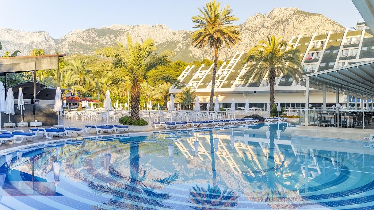 Queens Park Goynuk18