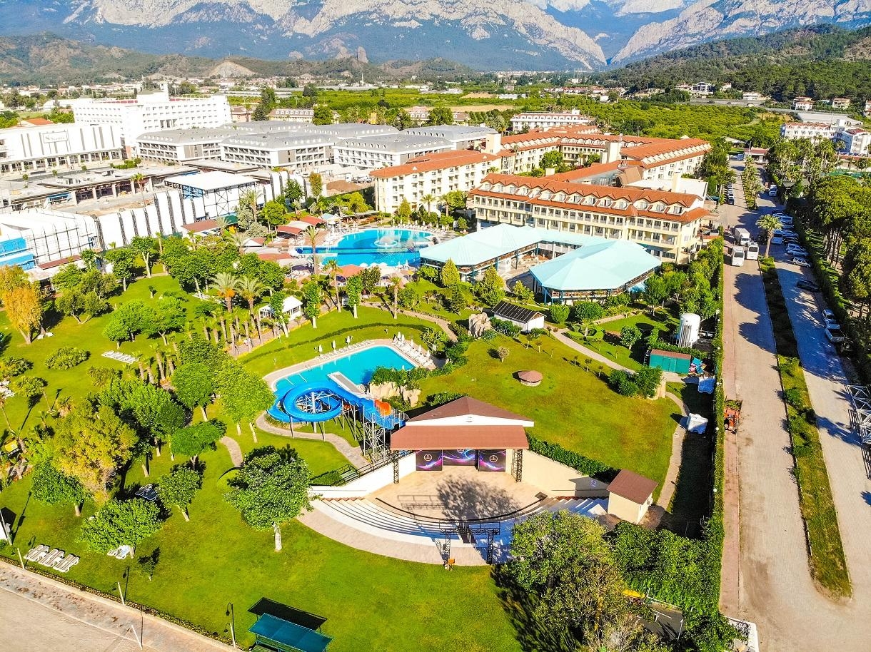 Queens Park Le Jardin Resort2