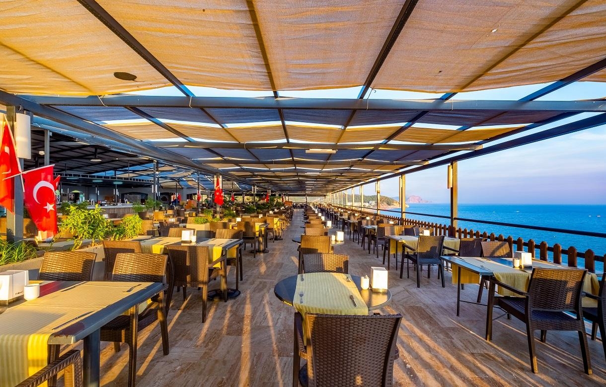 Senza Garden Holiday Club14