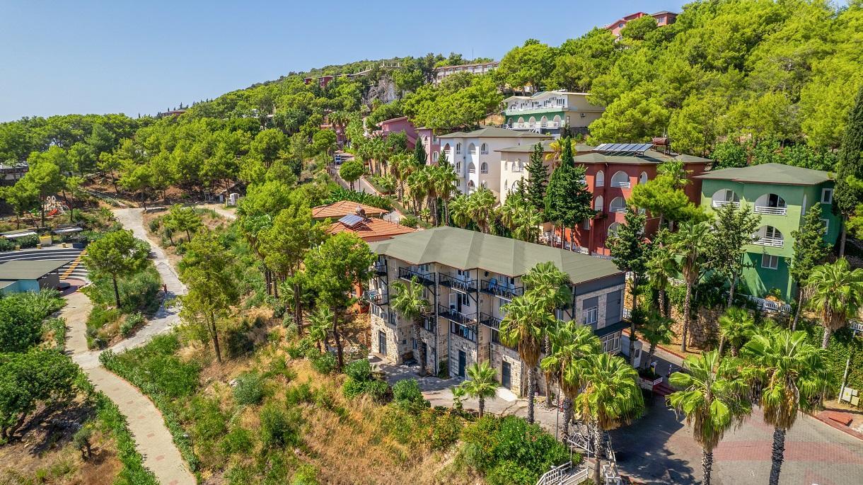 Senza Garden Holiday Club3