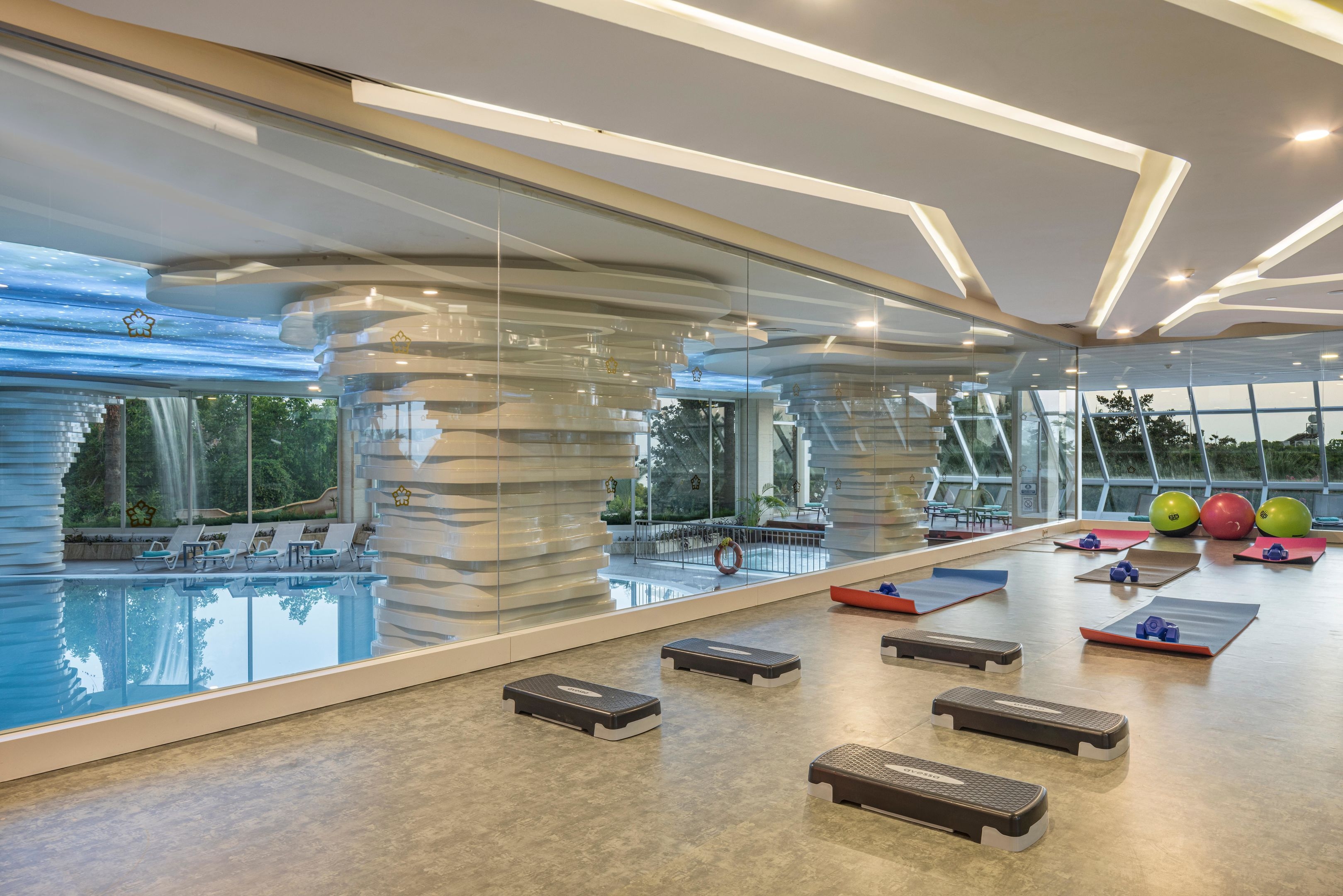 Side Star Elegance106