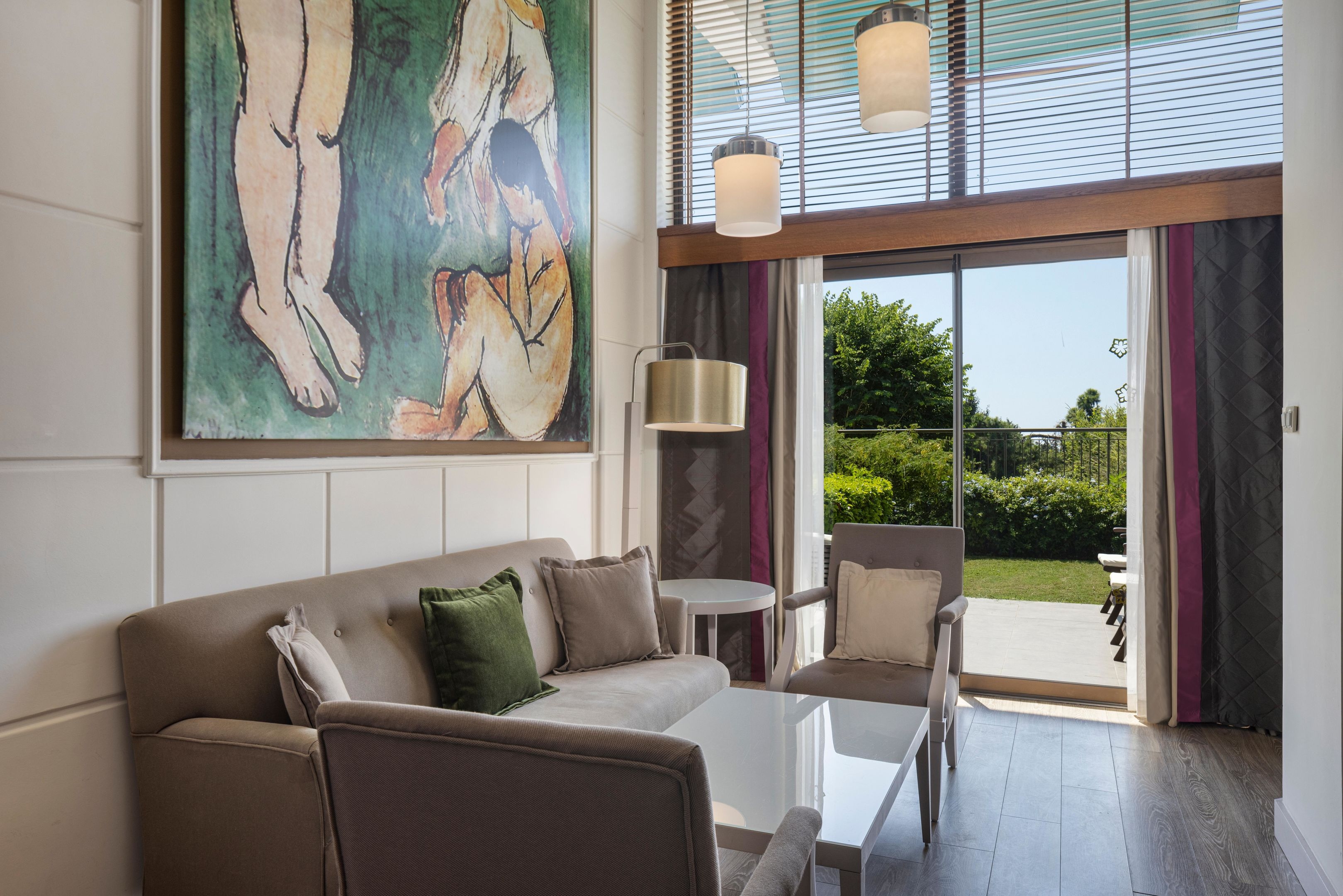 Side Star Elegance22