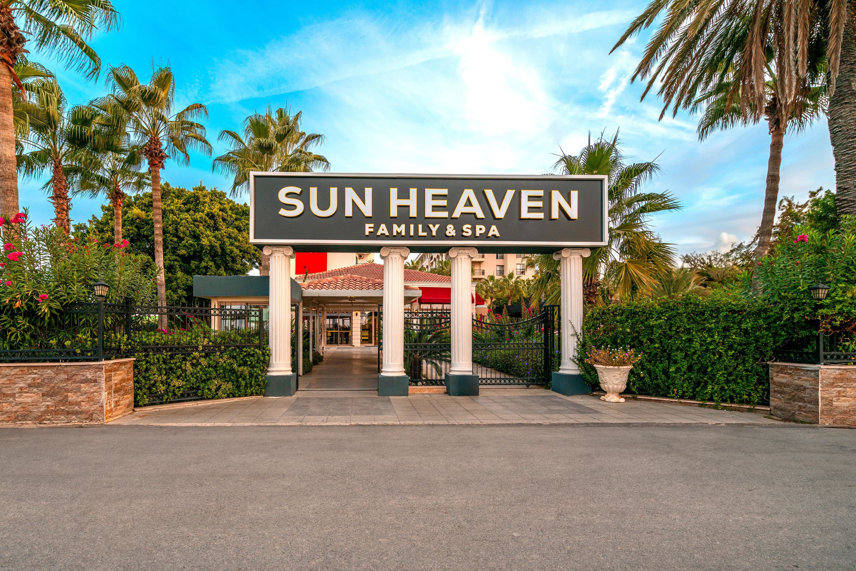 Club Sun Heaven Hotel37