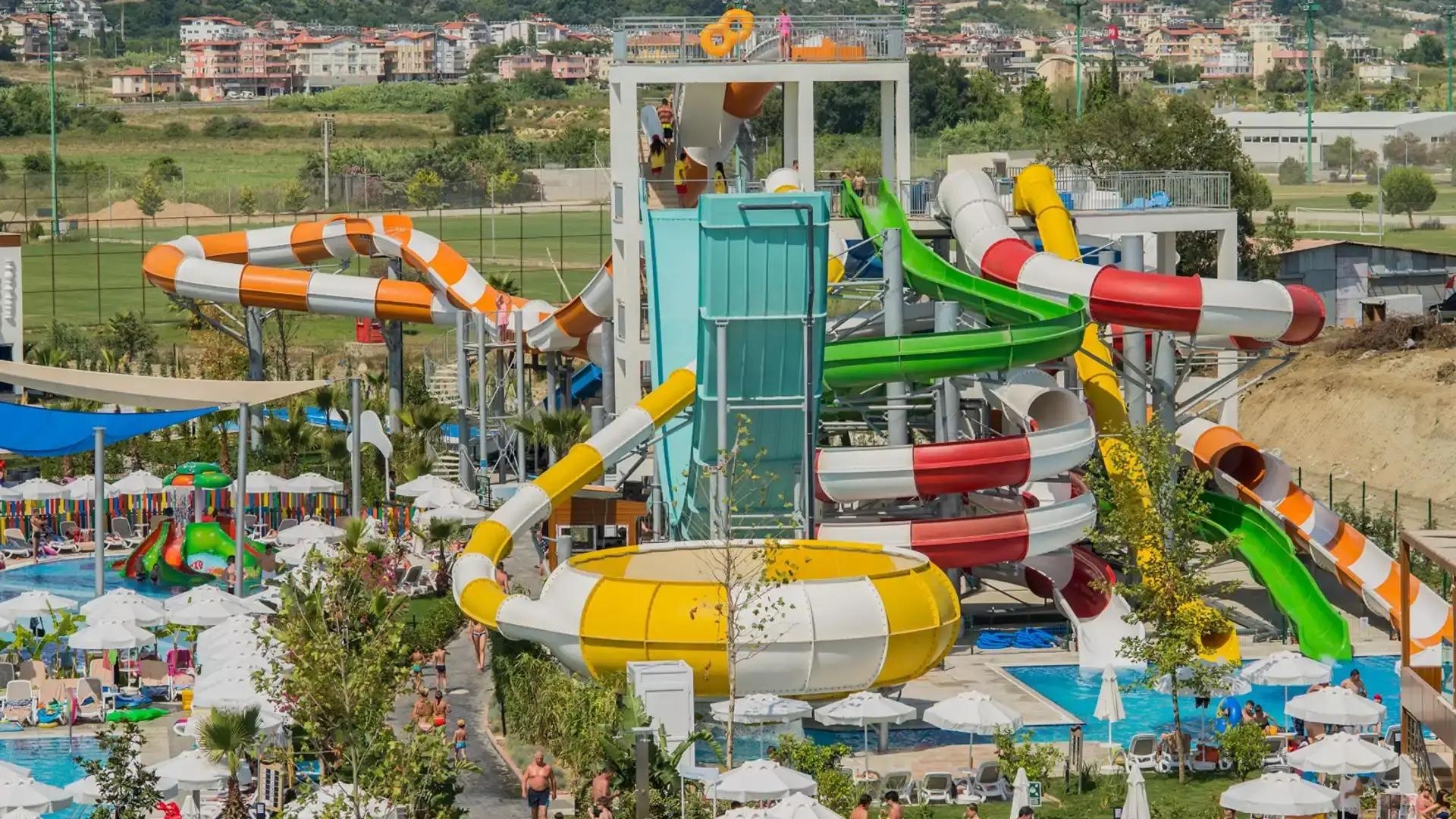 Dream World Aqua57