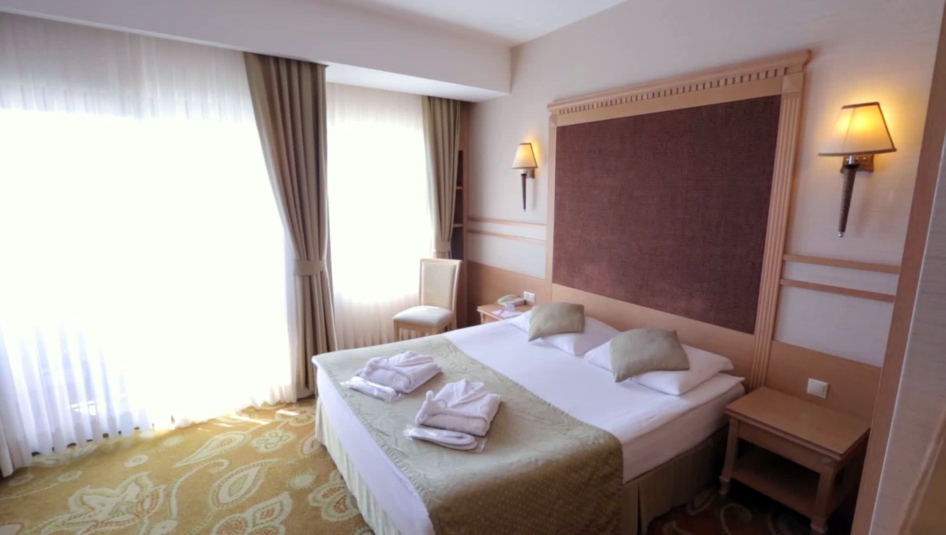 Fame Residence Lara Spa10