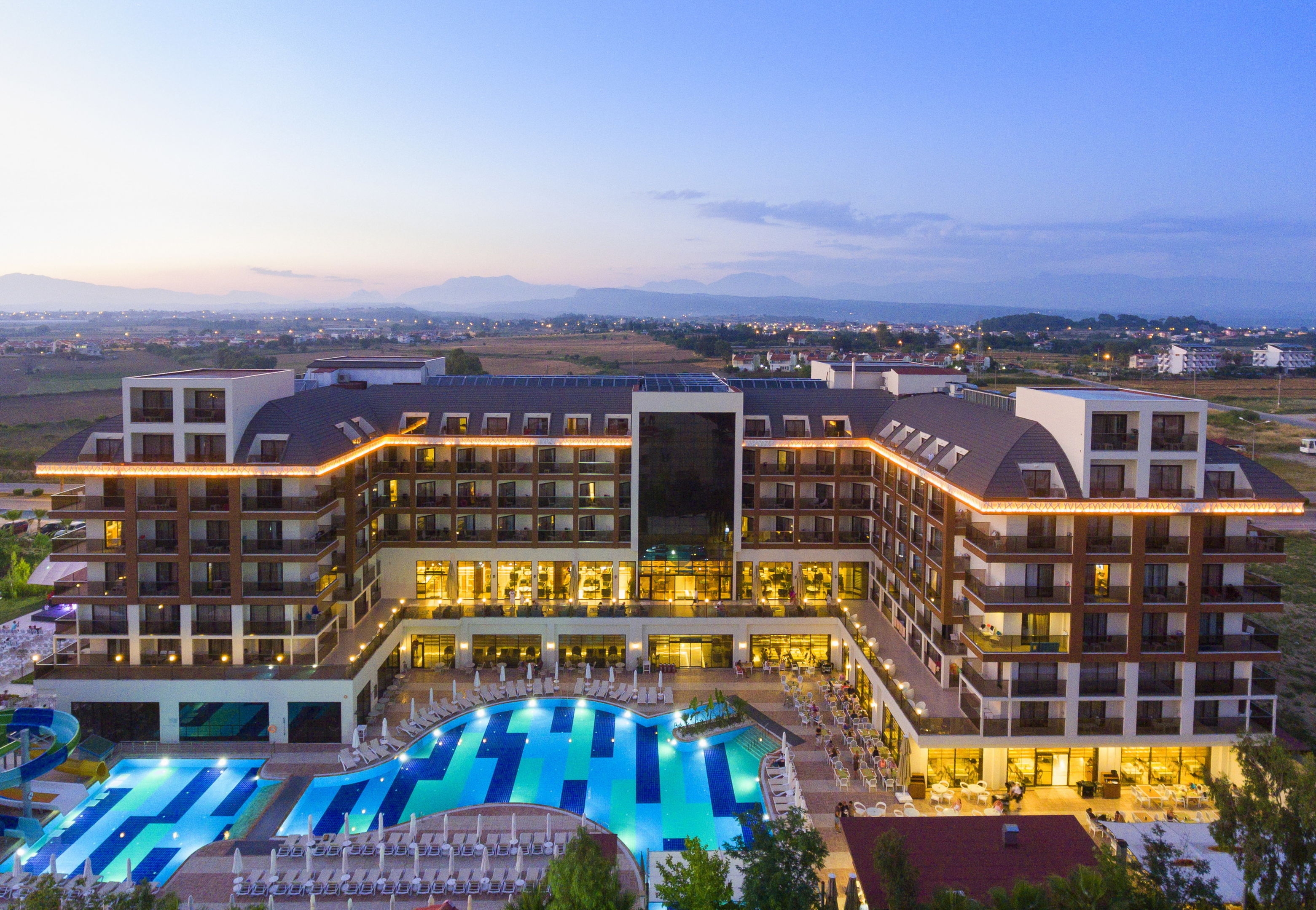 Glamour Resort & Spa16
