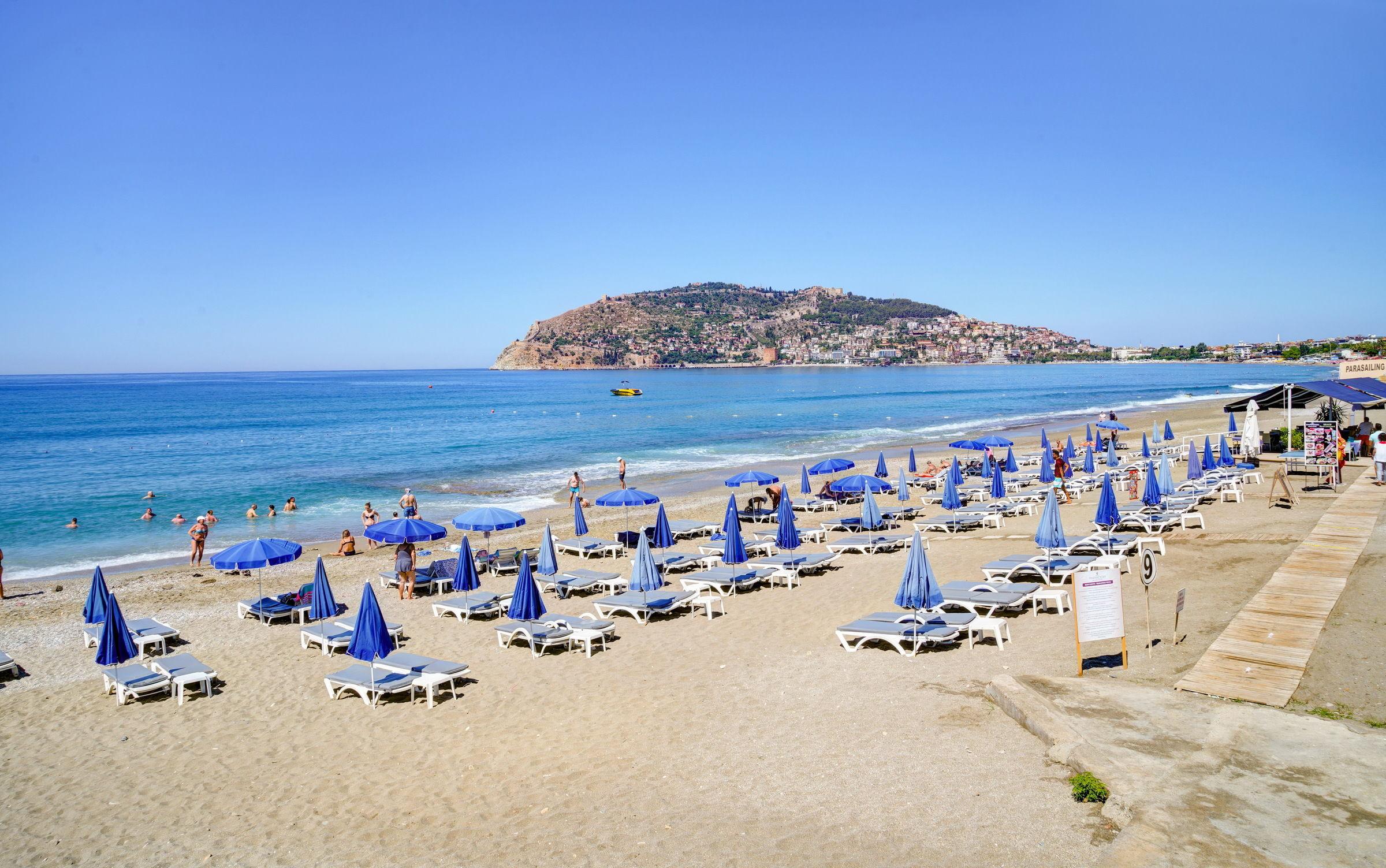 Parador Beach Hotel3